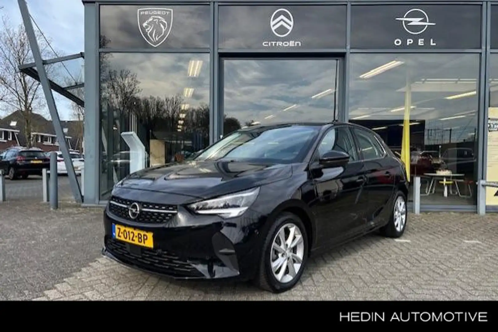 Opel Corsa 1.2 100pk Level 3 Automaat | Navigatie via App | S Noir - 1
