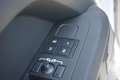 Land Rover Defender 90 D200 X-Dynamic SE AWD Auto. Blauw - thumbnail 15