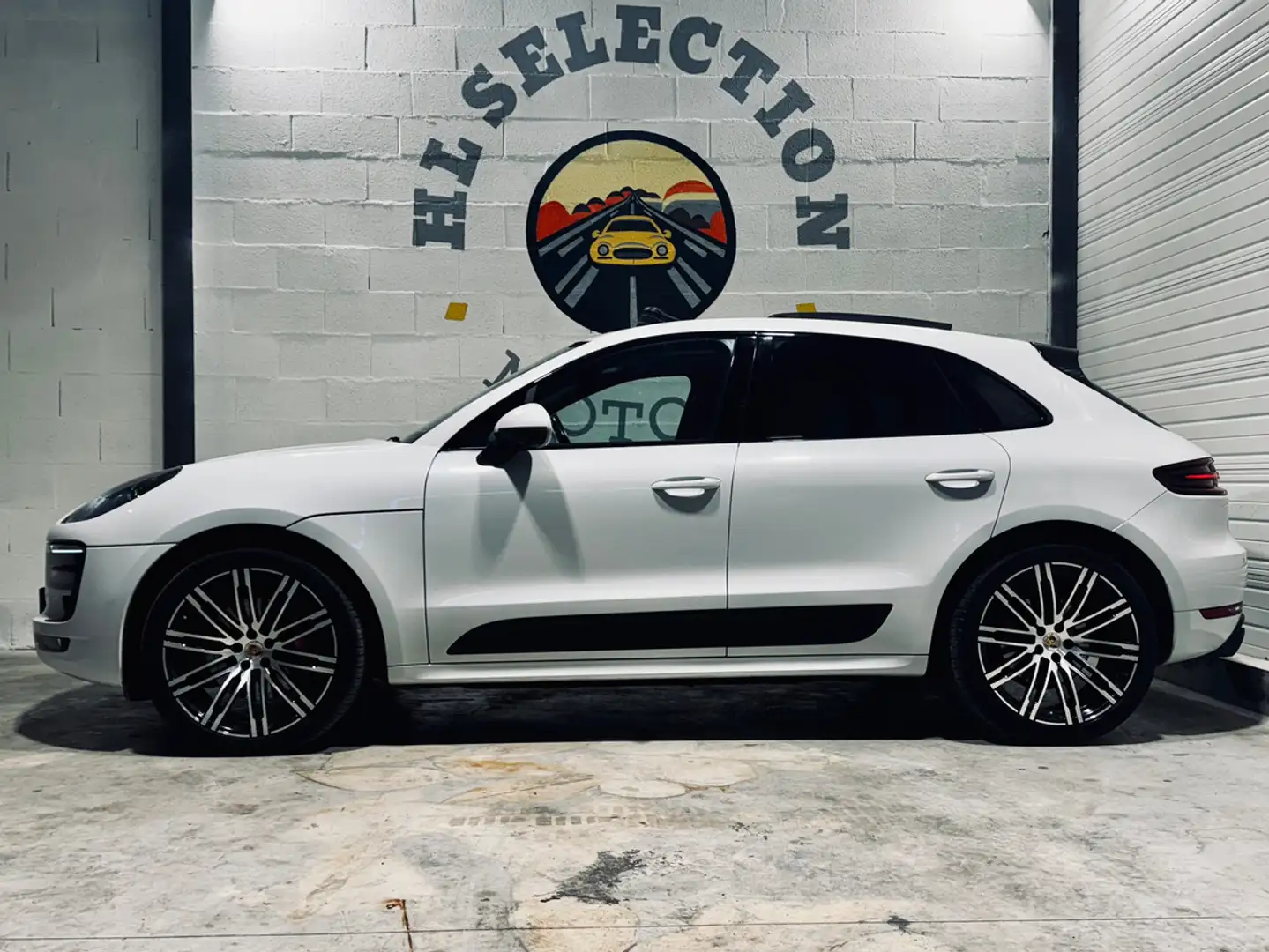 Porsche Macan GTS 360CV TOIT PANO ECHAPPEMENT SPORT BOSE PACK CH Blanc - 2