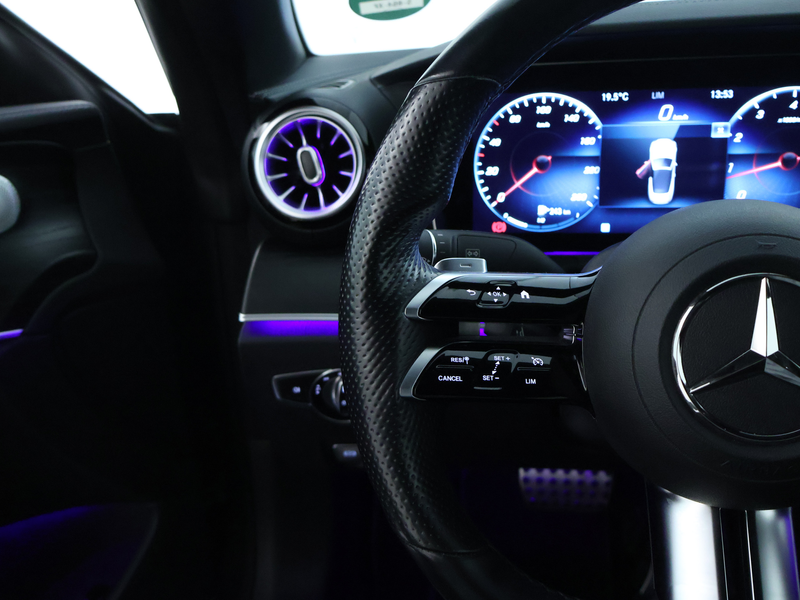 Mercedes-Benz E 200 Cabrio AMG Line | Aircap | Airscarf | Burmester® | — photo 13