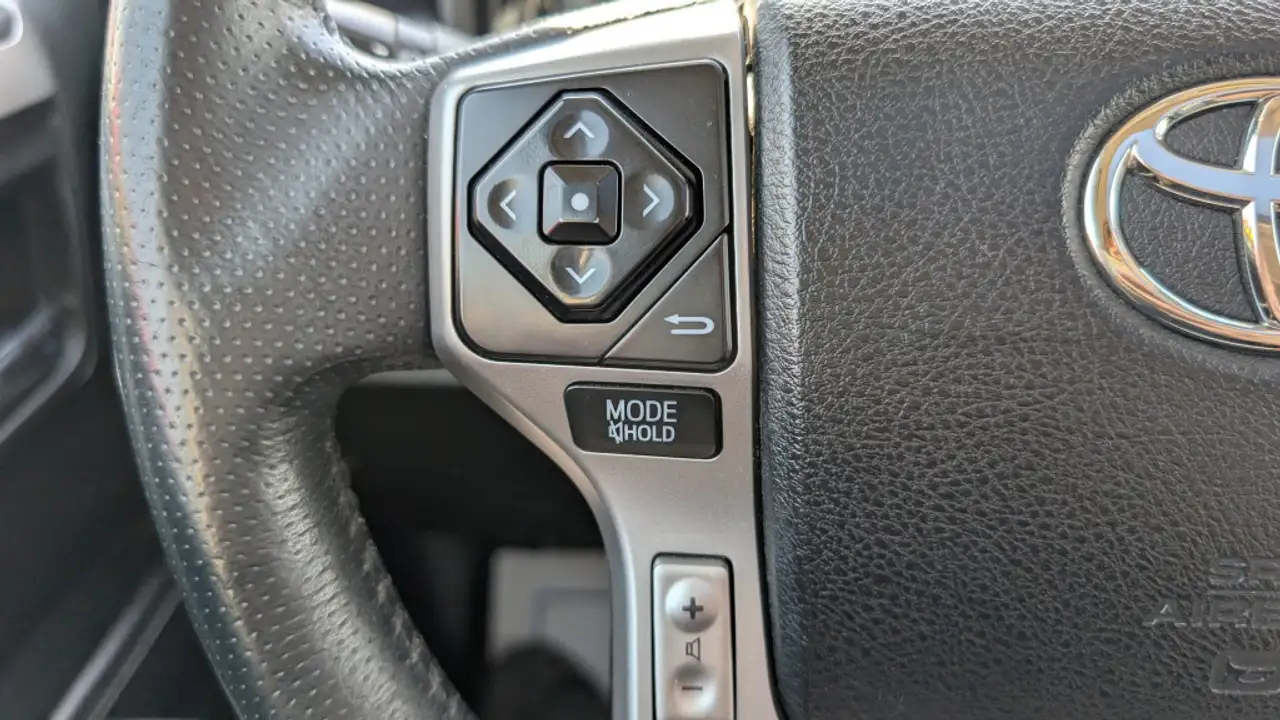Toyota 4-Runner снимка Toyota 4-Runner