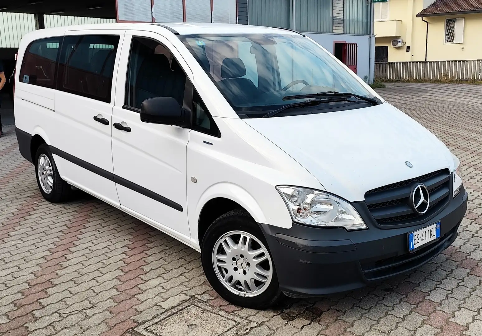Mercedes-Benz Vito 113 CDI Kombi Crew Long - 1