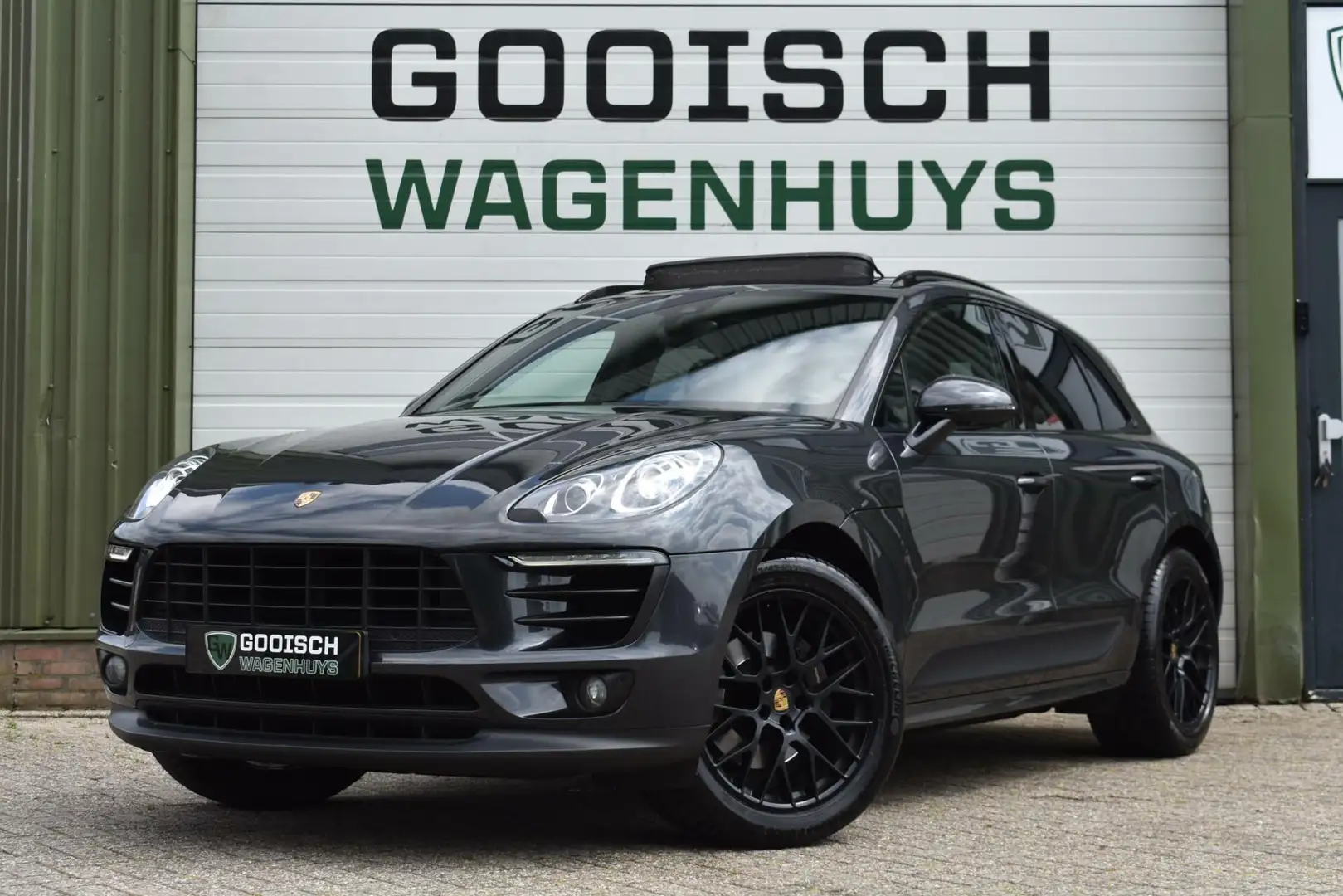 Porsche Macan 2.0 | Sport Chrono | Pano | NL Auto | Luchtvering Grijs - 1
