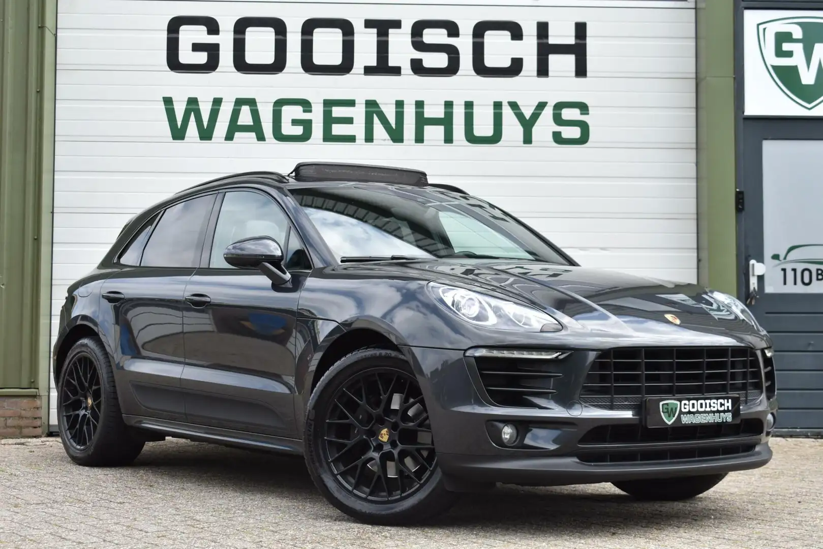 Porsche Macan 2.0 | Sport Chrono | Pano | NL Auto | Luchtvering Grijs - 2