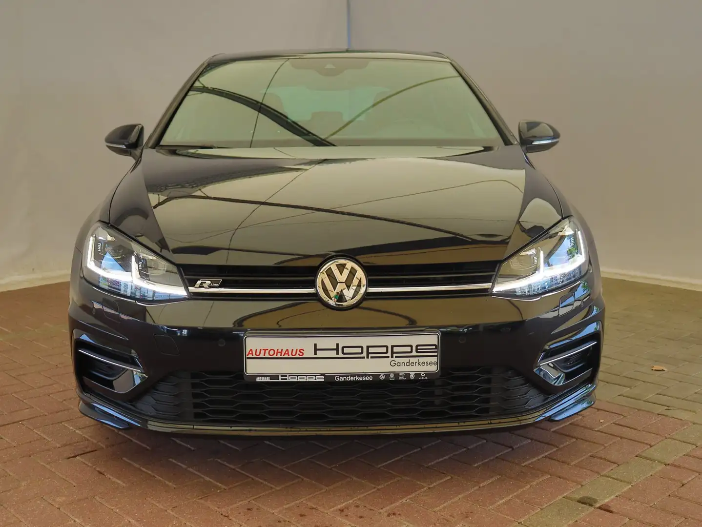 Volkswagen Golf VII R-Line 1,5 l TSI ACT AHK+LED+NAVI+DYNAUDIO+RFK Negro - 2