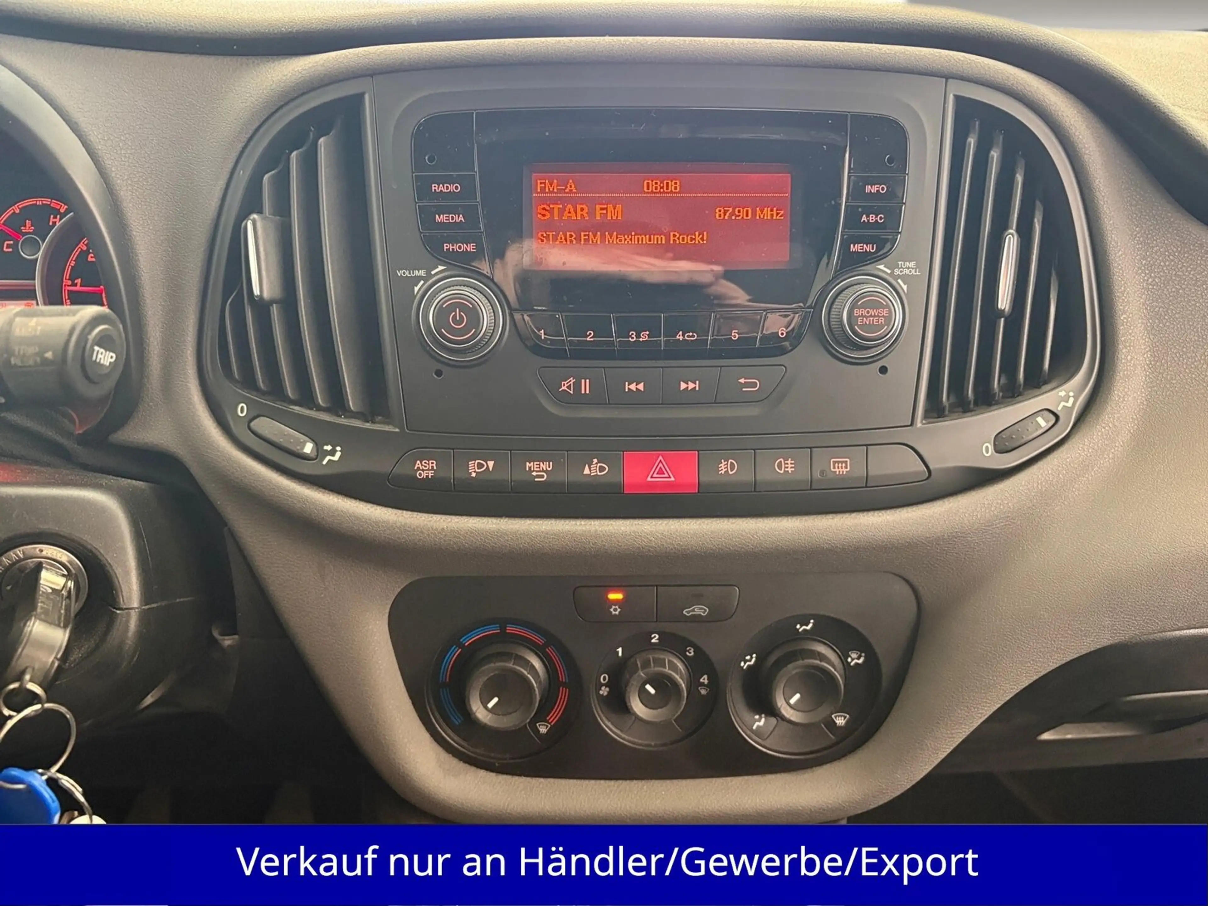 Fiat Doblo Doblò 1.4i Klimaanlage AHK 5-Sitze Klima — photo 13