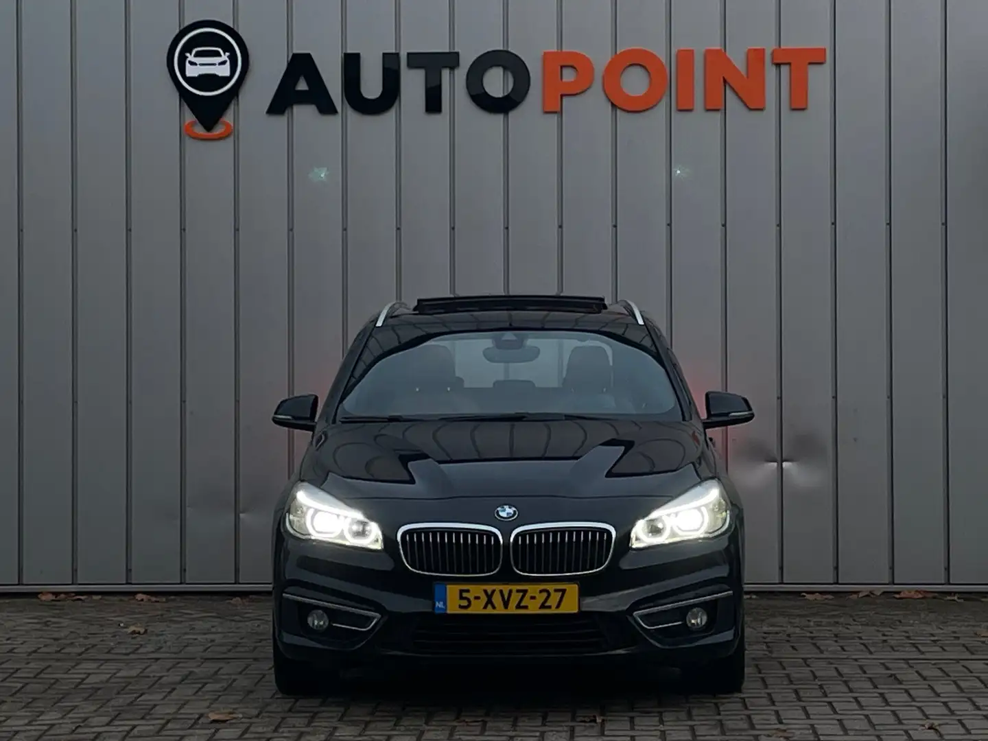 BMW 218 2-serie Active Tourer 218i High Executive TREKHAAK Zwart - 2