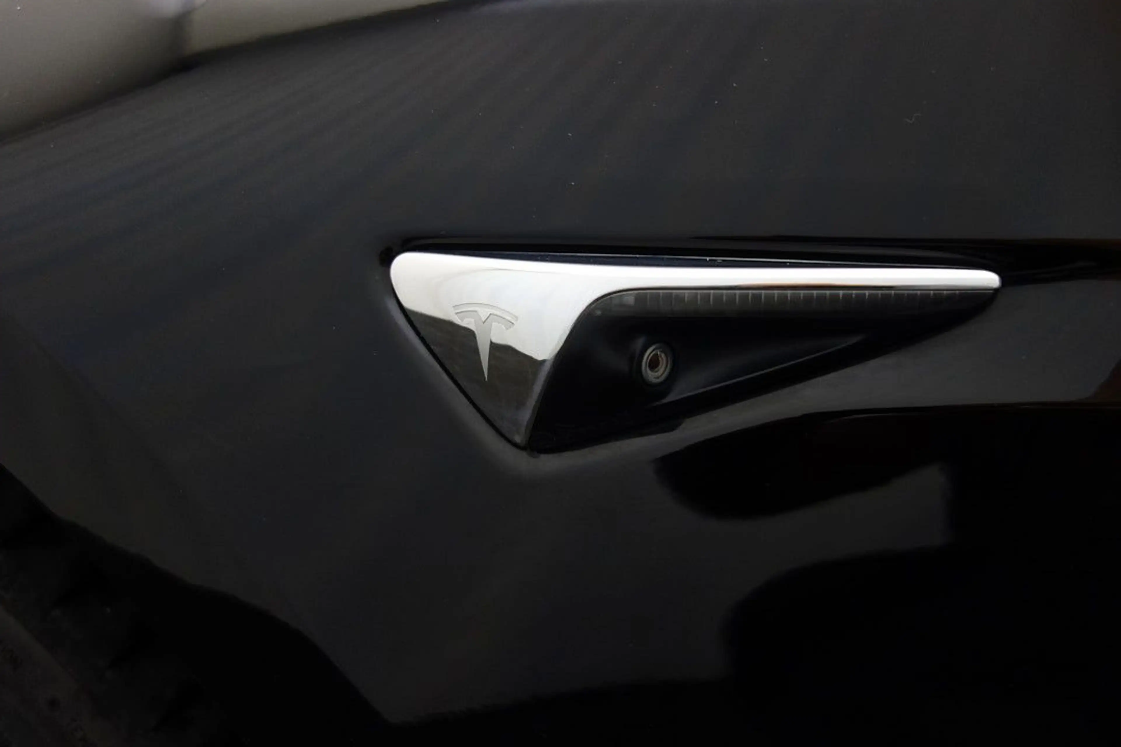 Tesla Model 3 Long Range Dual AWD 360°+5xSITZHZG+AUTOP — photo 17