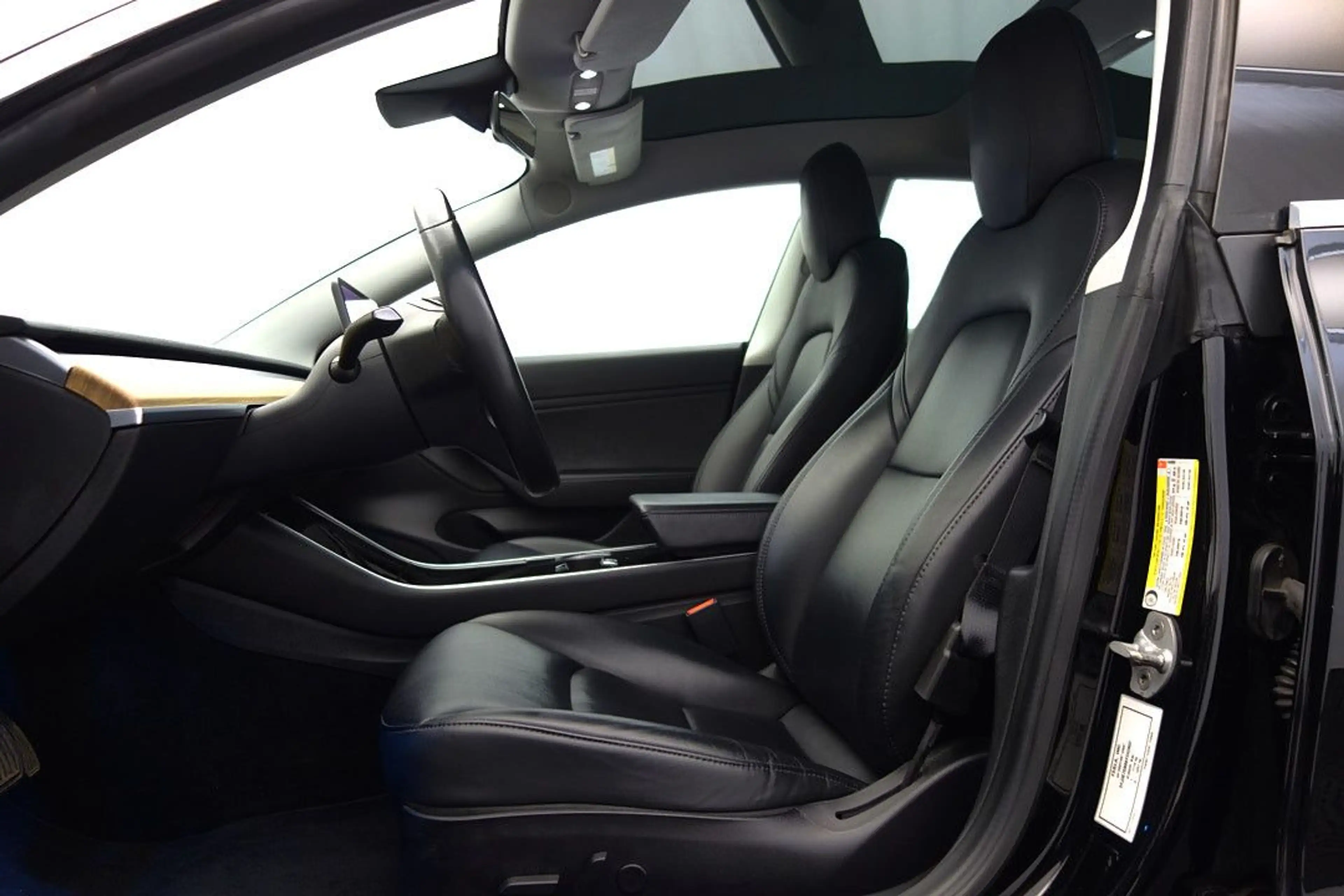Tesla Model 3 Long Range Dual AWD 360°+5xSITZHZG+AUTOP — photo 10