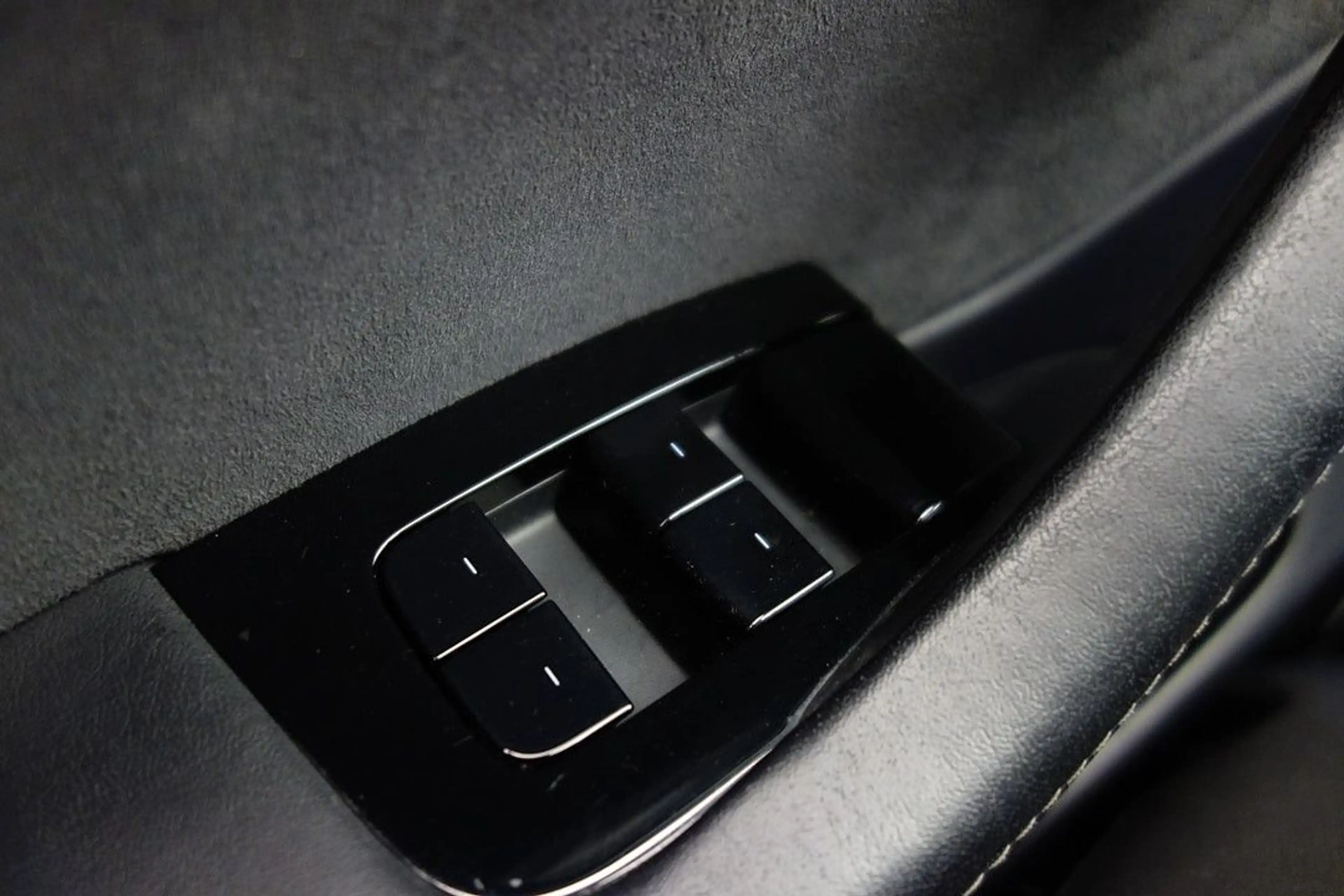Tesla Model 3 Long Range Dual AWD 360°+5xSITZHZG+AUTOP — photo 38