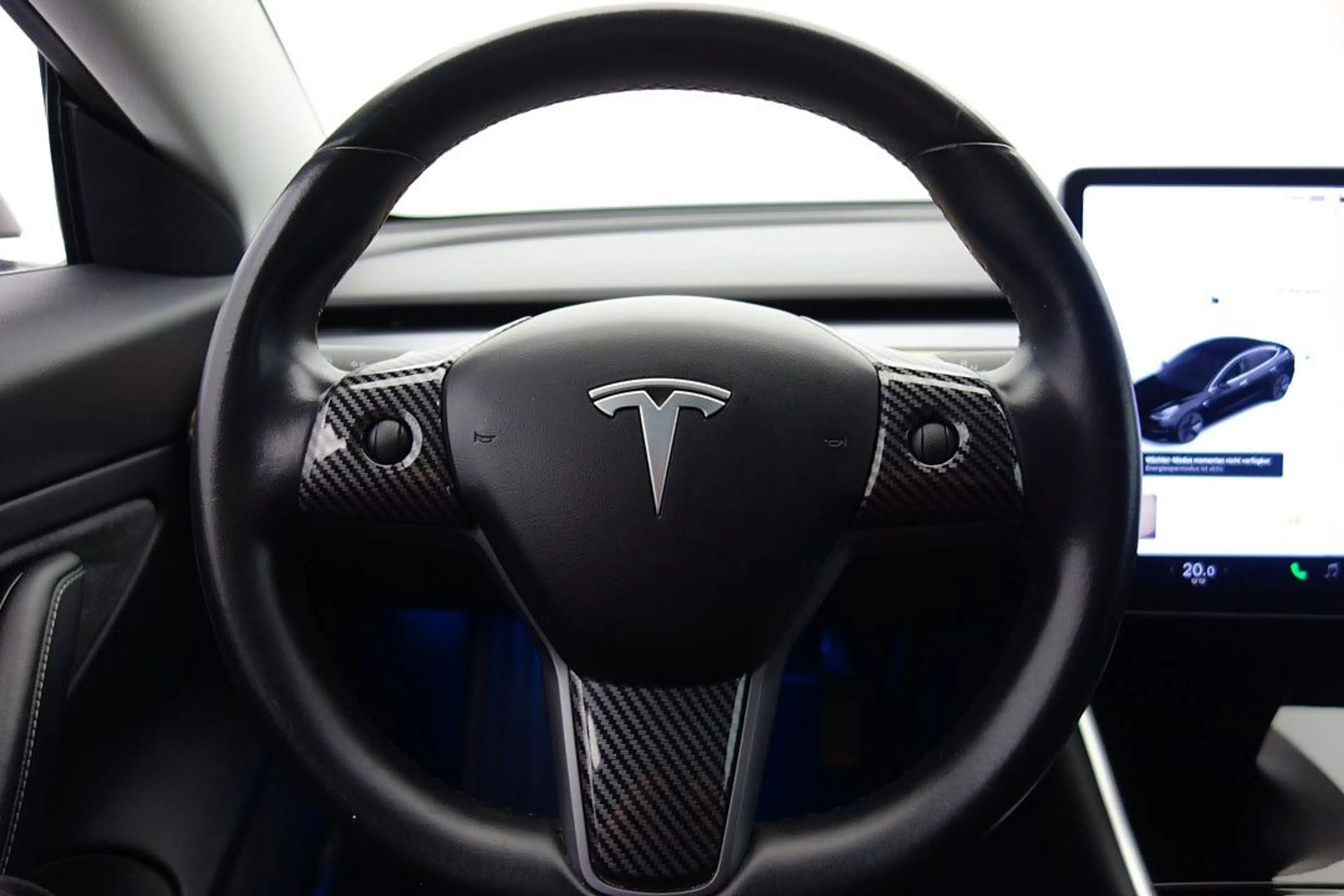 Tesla Model 3 Long Range Dual AWD 360°+5xSITZHZG+AUTOP — photo 18