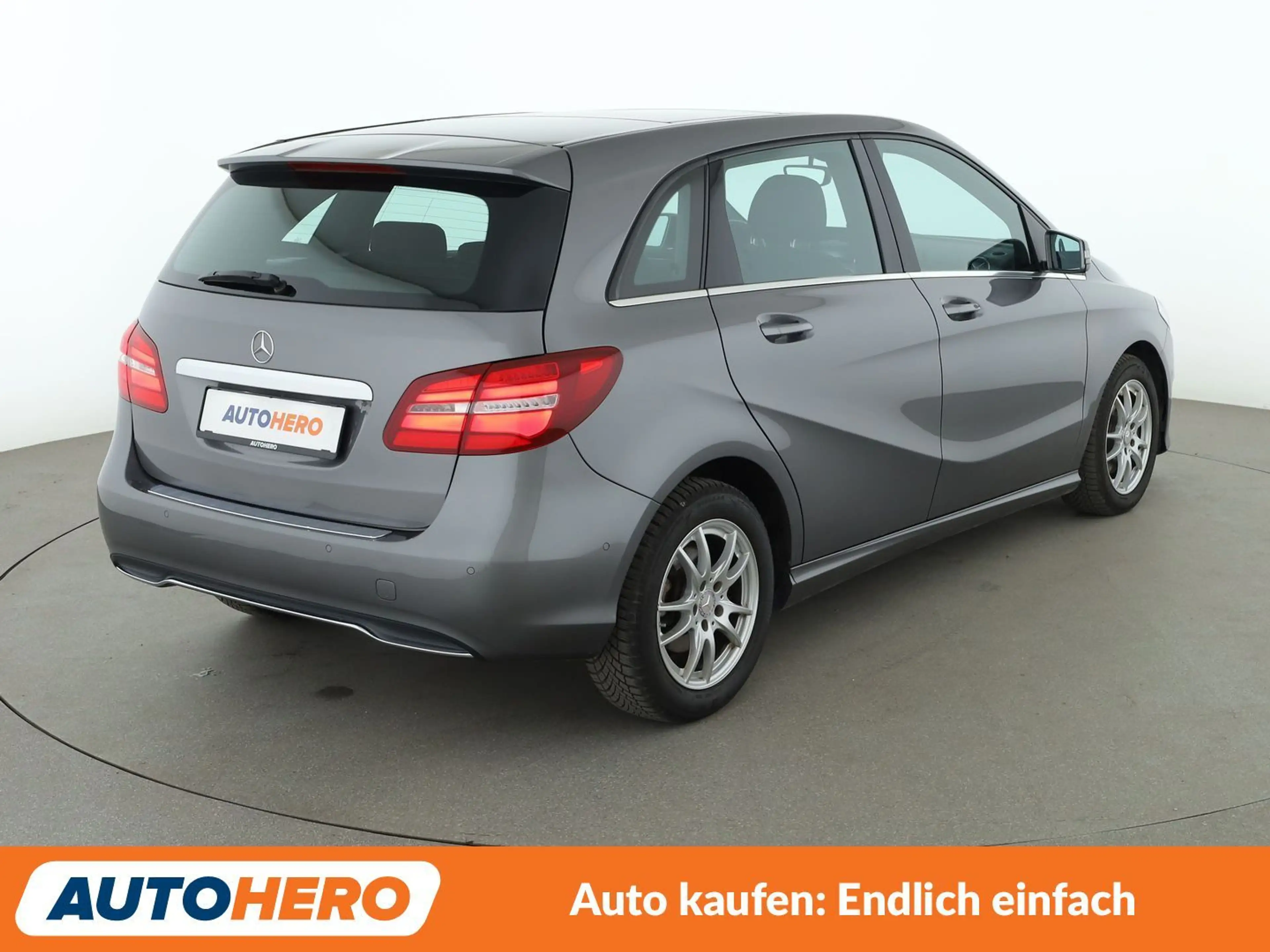 Mercedes-Benz B 200 B 200 Style Aut.*NAVI*LED*TEMPO*PDC*SHZ*AHK*ALU* — photo 6