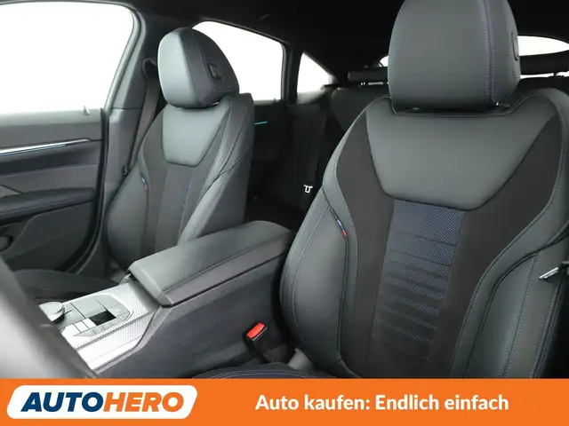 BMW 4 Series view 10