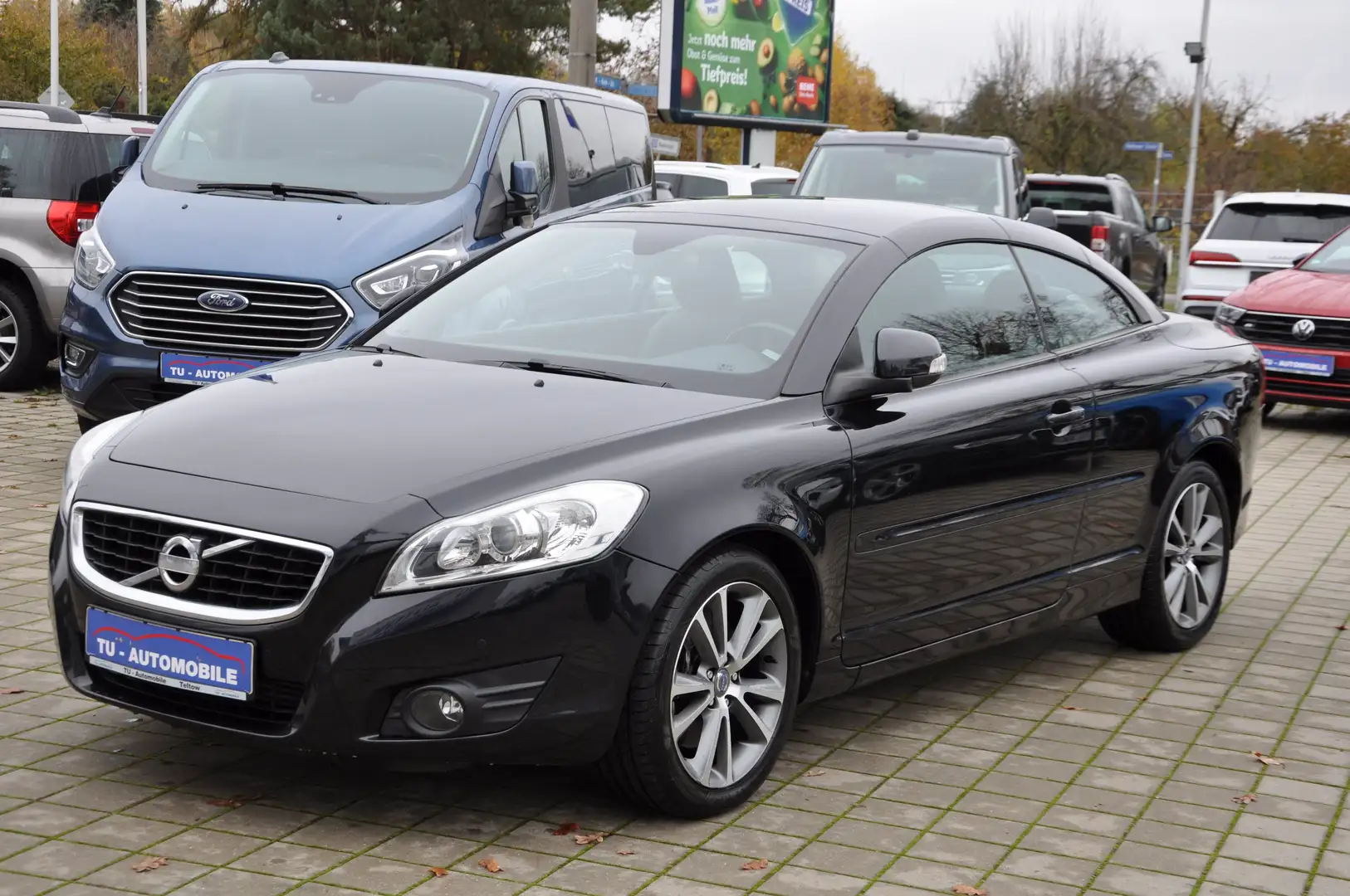 Volvo C70 Cabriolet D3 Momentum Automatik LEDER-SHZ-PDC-17" Fekete - 1
