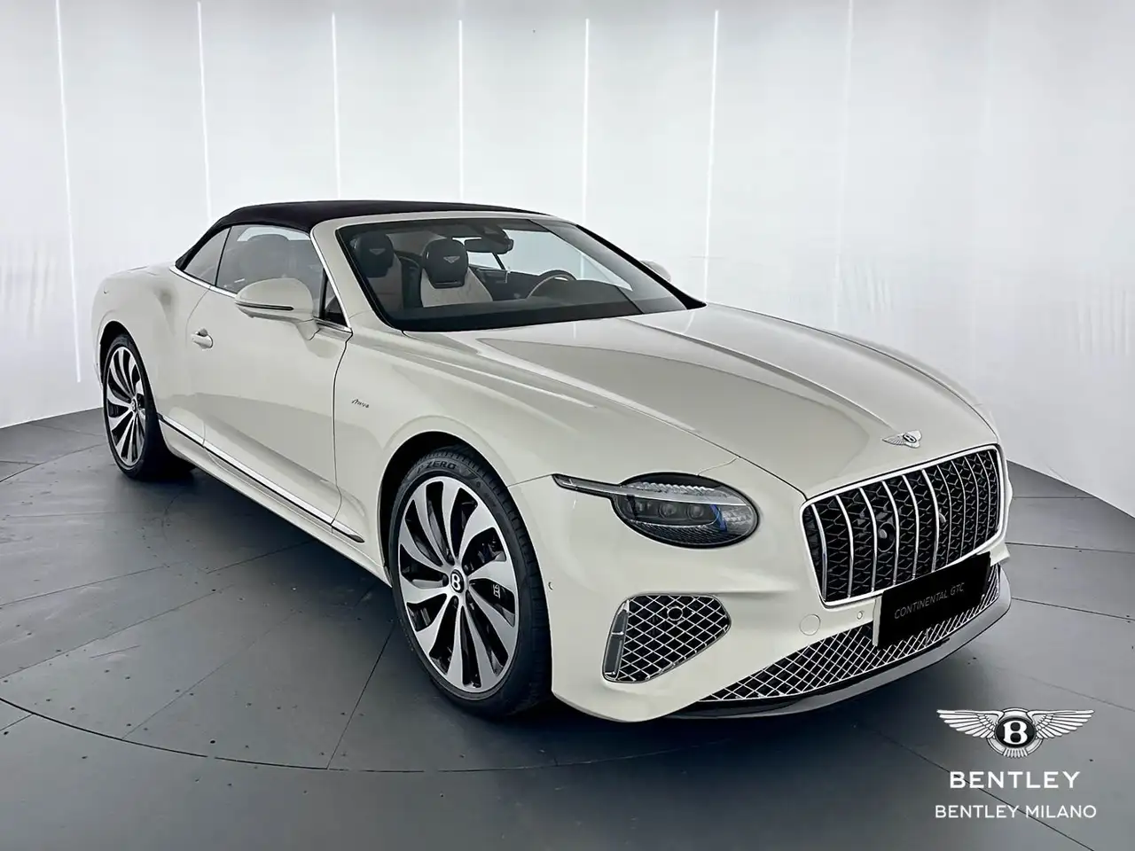 Bentley Continental GTC 2025