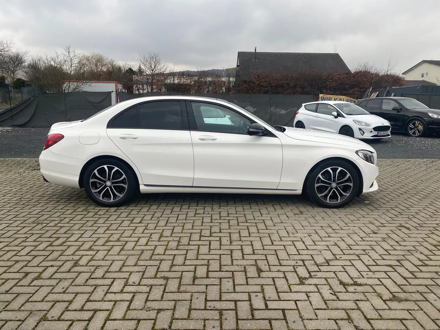 Mercedes-Benz C 220 C 220 BlueTec / d (205.004) Weiß - 2