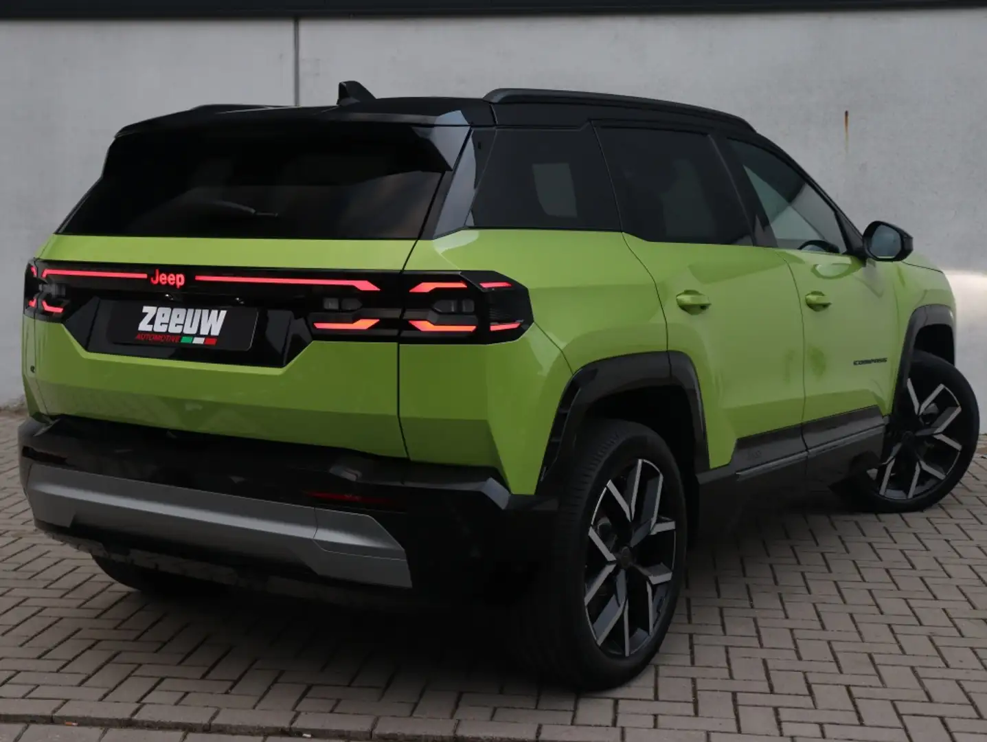Jeep Compass First Edition 74 kWh | Nu te bestellen bij Zeeuw A Grün - 2
