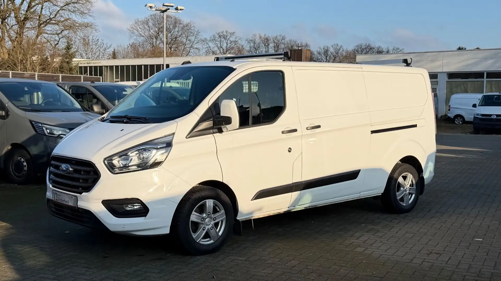 Ford Transit Custom TRANSIT CUSTOM 340 L2 TREND STANDHZ/NAVI/KAMERA Blanc - 1
