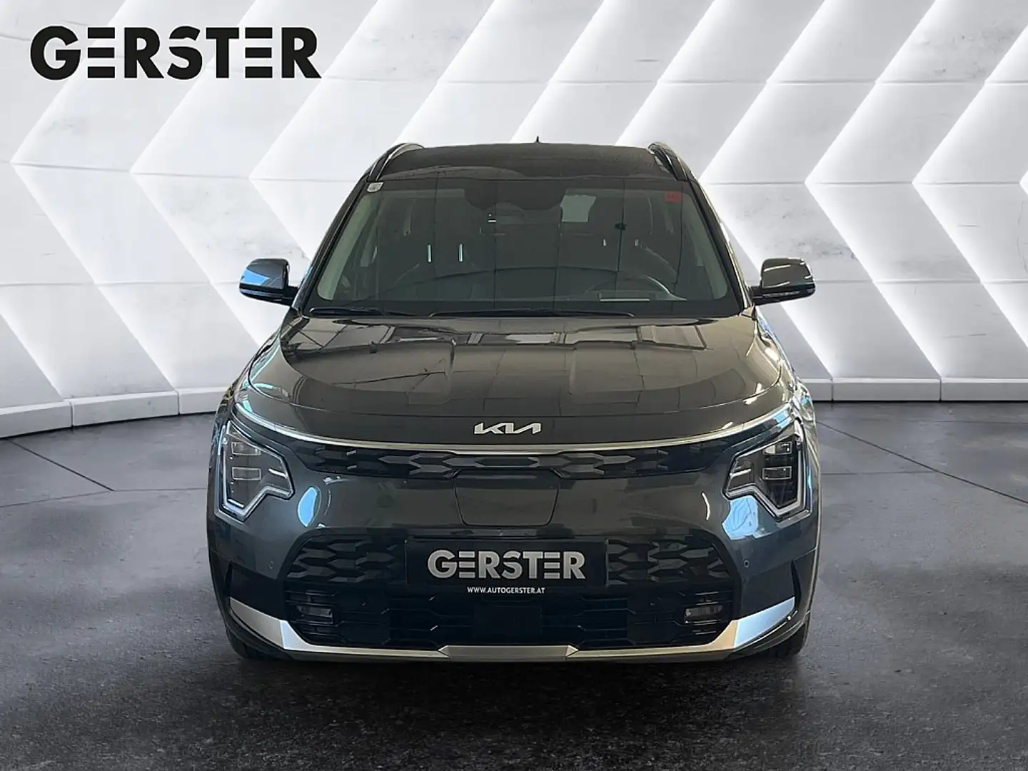 Kia e-Niro Niro EV Long Range 64kWh Platin Aut. Grau - 2