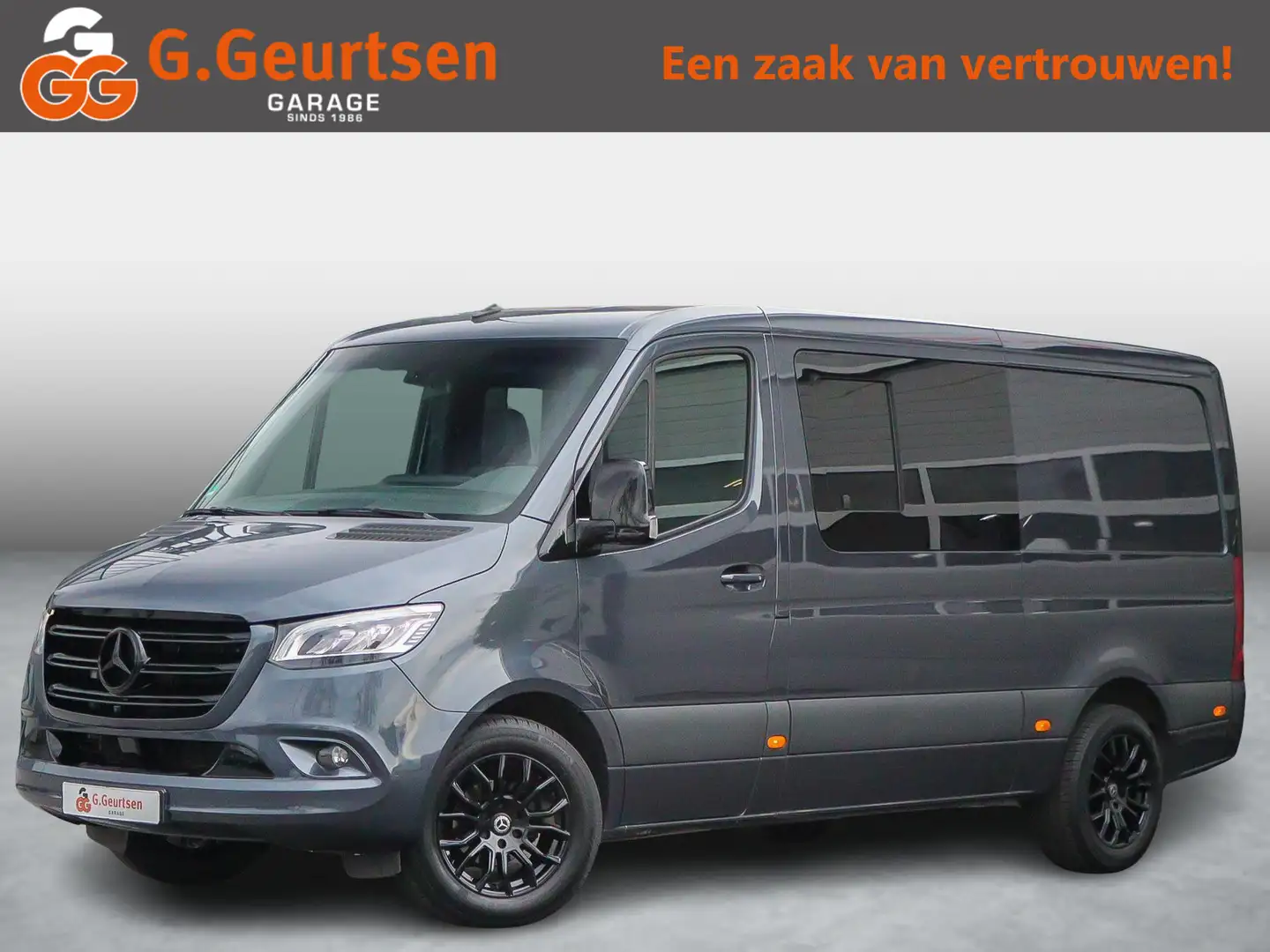 Mercedes-Benz Sprinter 319CDI V6 L2H1, 6-Persoons, Dubbelcabine, Led, Tre Grijs - 1