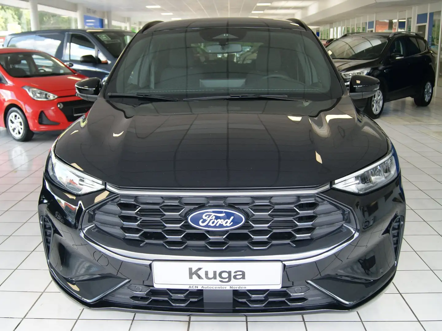 Ford Kuga ST-Line Schwarz - 2