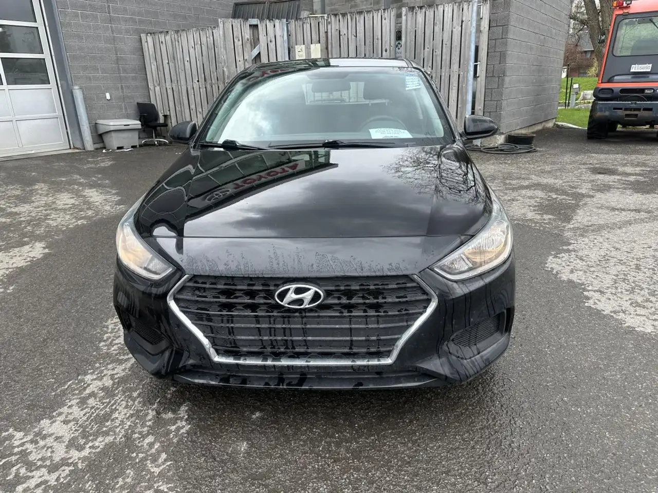 Hyundai ACCENT снимка Hyundai ACCENT
