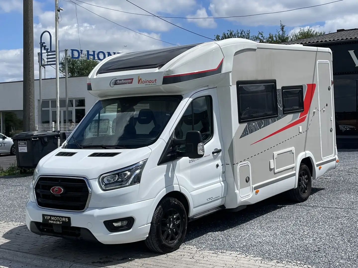Ford Transit Bus MOTORHOME // 250 GRAPHITE PREMIUM - 2