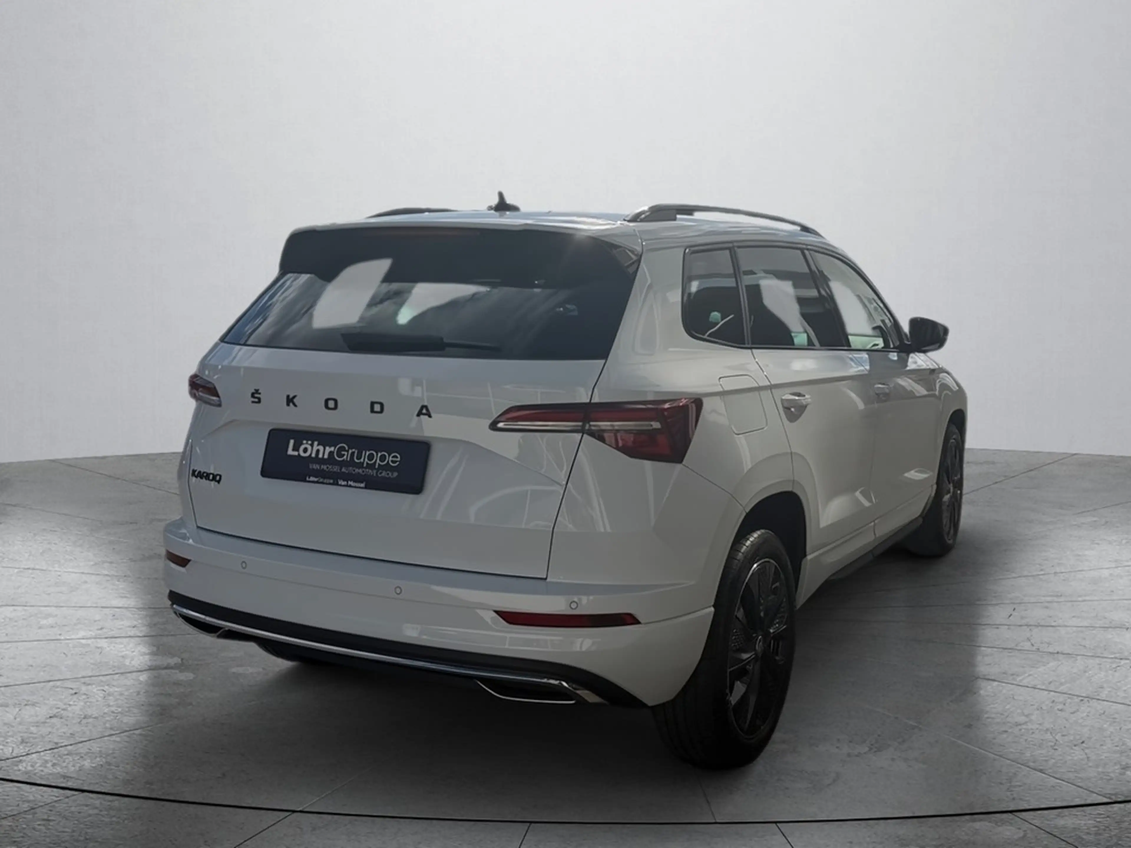 Skoda Karoq 1,5 TSI Sportline DSG — photo 5