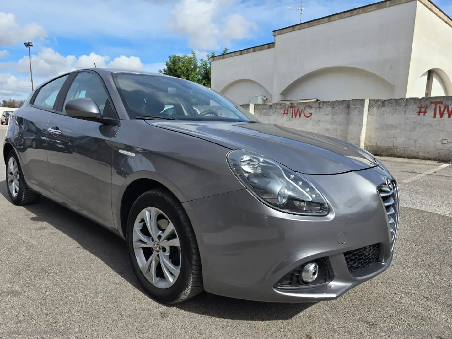 Alfa Romeo Giulietta 1.6 JTDm-2 105 CV Exclusive Grigio - 1