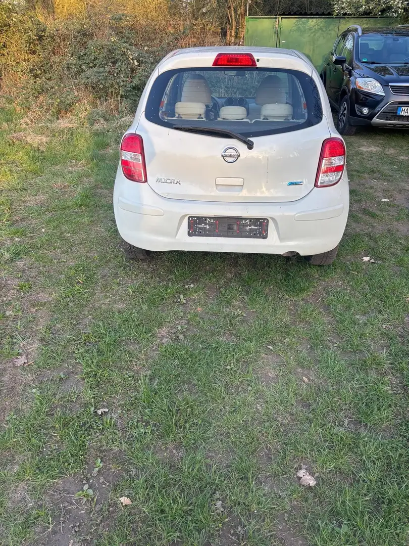 Nissan Micra Weiß - 2