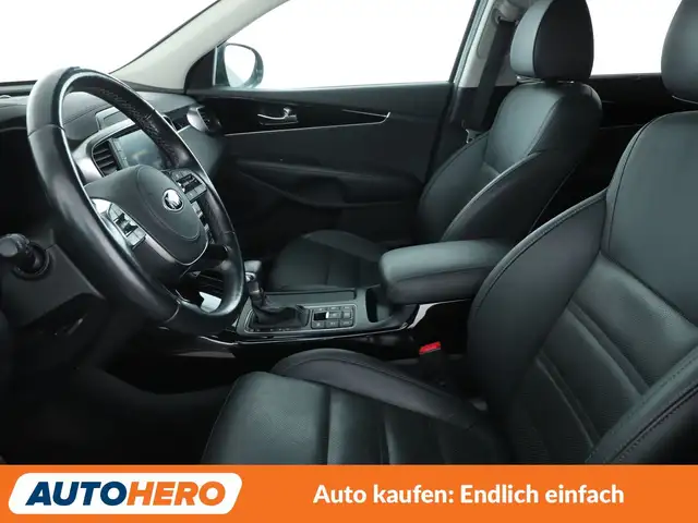 Kia Sorento view 13