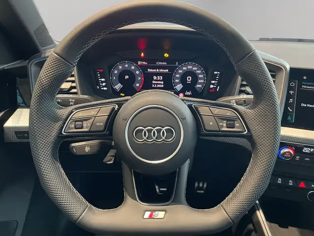 Audi A1 view 11