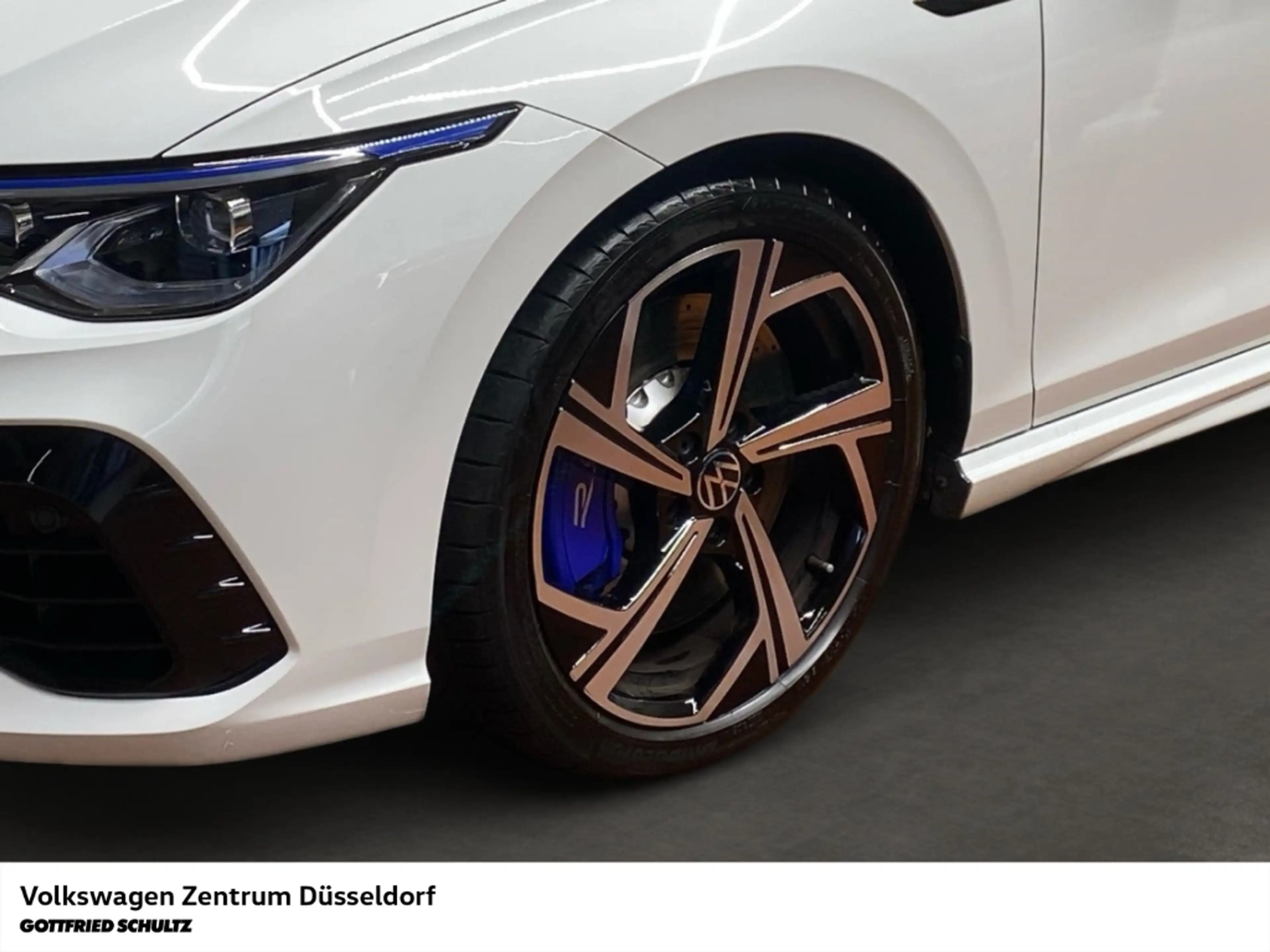 Volkswagen Golf R 2.0 TSI DSG Rückfahrkamera Navigation — photo 9