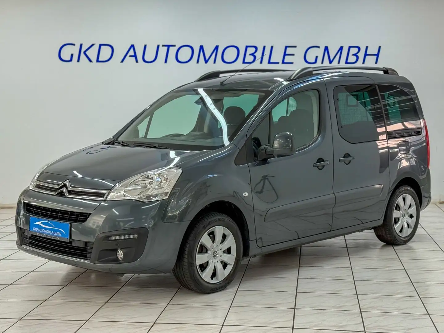 Citroen Berlingo Kombi Shine*PDC*Klimaauto* Gris - 1