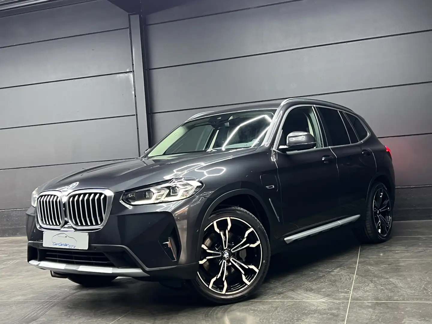 BMW X3 xDrive30e Aut. xLine / Sport int. / LED / 360° Grau - 1