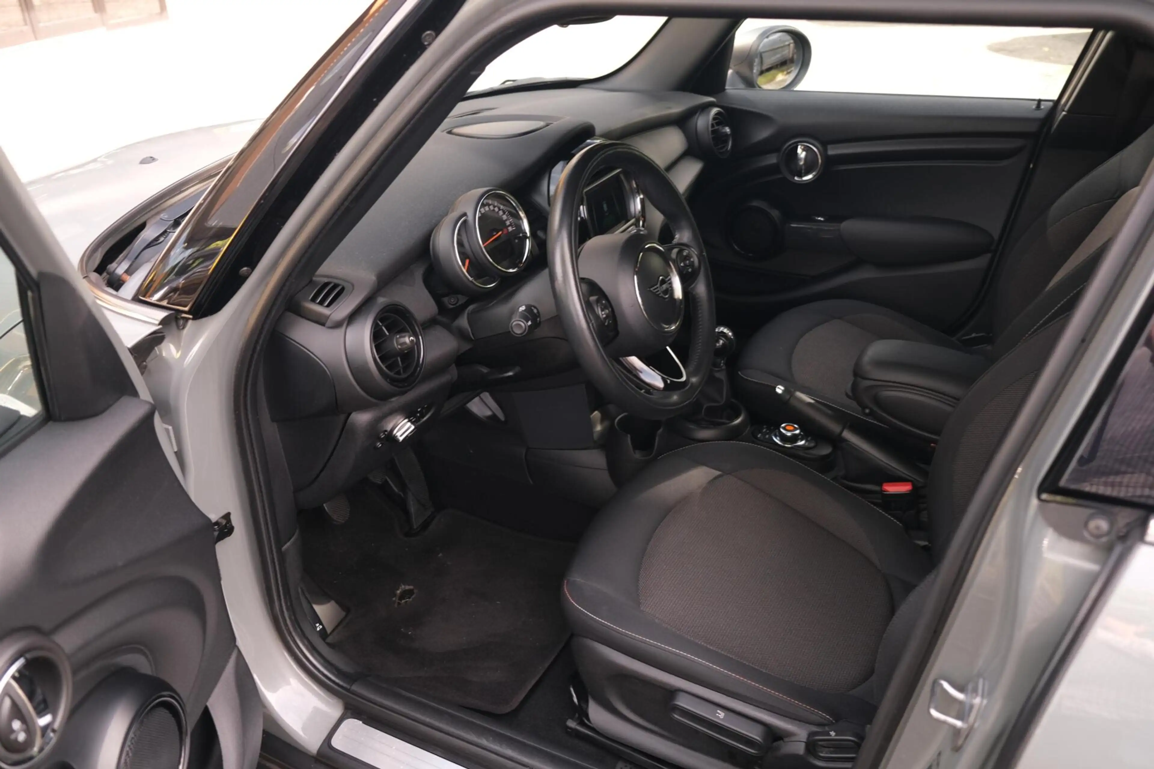 MINI One 5-Deurs 1.5 Pepper|Rijklaar|Dealeronderhouden|Appl — photo 25