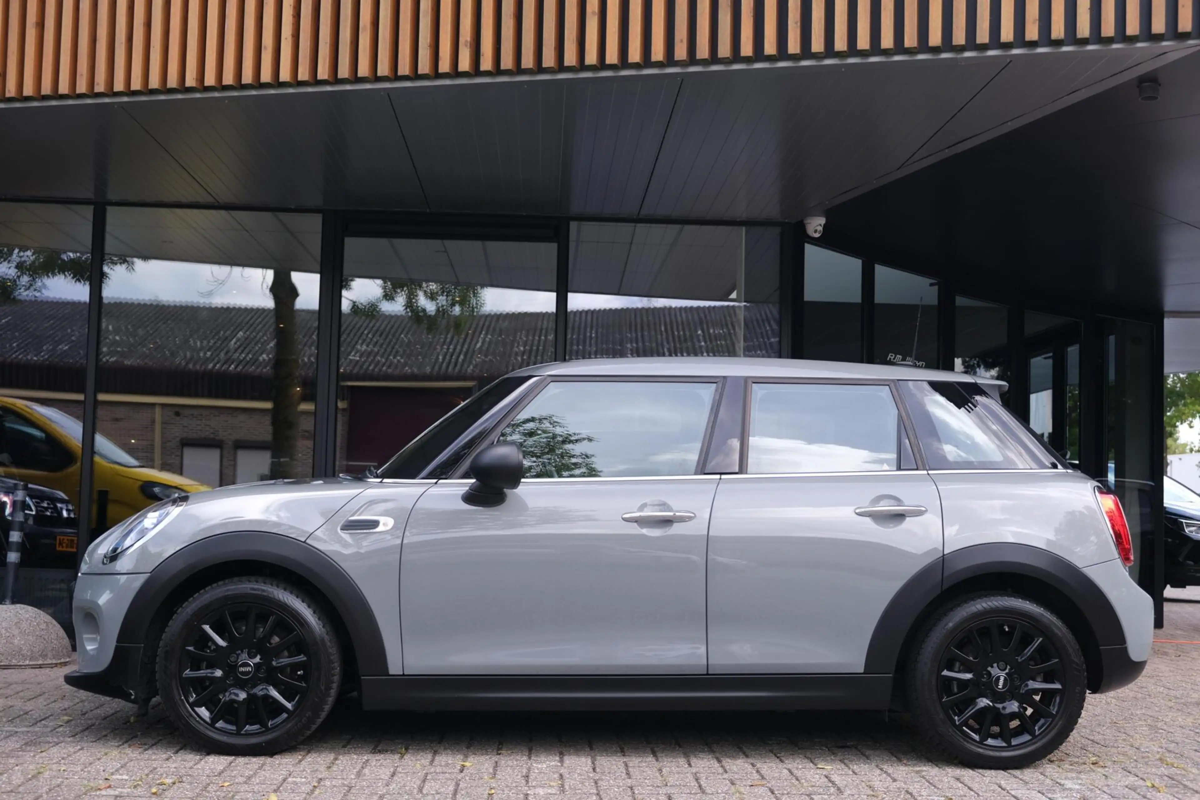 MINI One 5-Deurs 1.5 Pepper|Rijklaar|Dealeronderhouden|Appl — photo 5