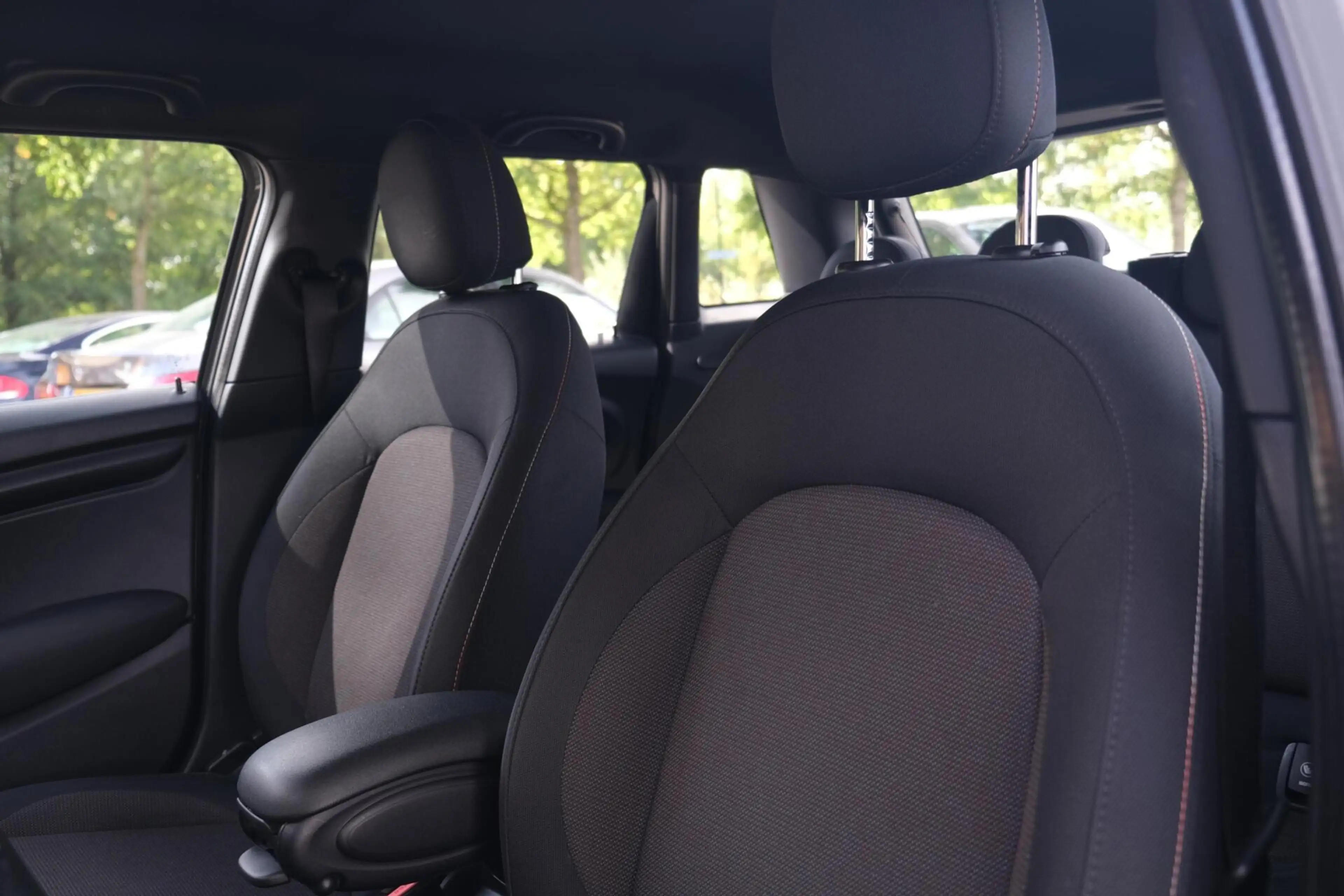 MINI One 5-Deurs 1.5 Pepper|Rijklaar|Dealeronderhouden|Appl — photo 27