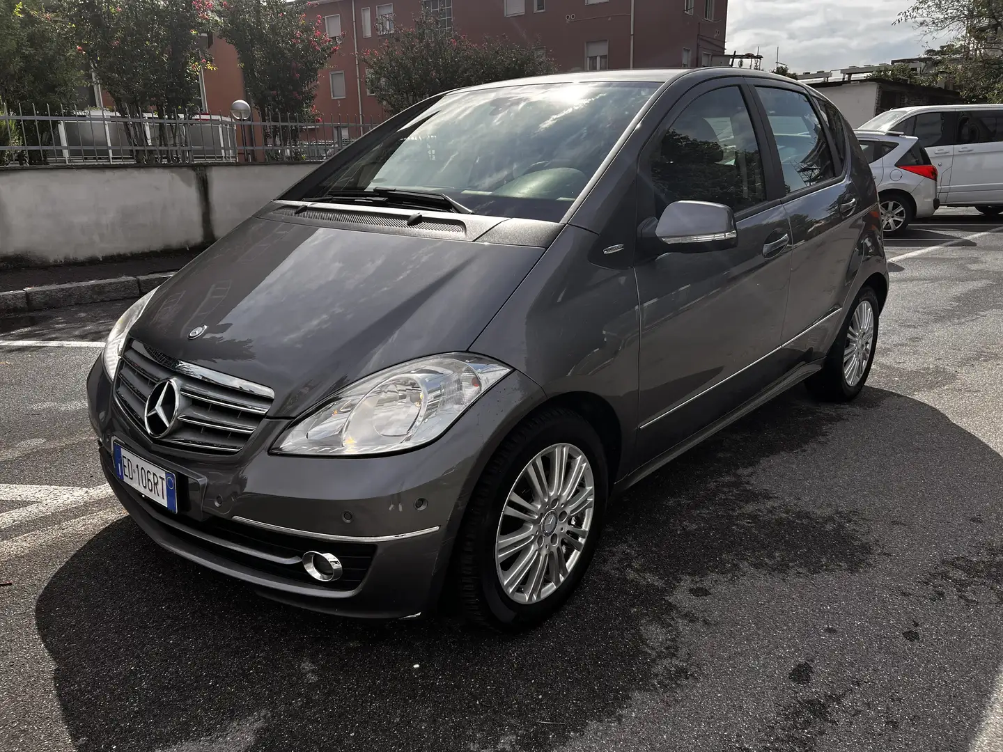 Mercedes-Benz A 180 cdi Elegance FL NEOPATENTATI Серый - 1