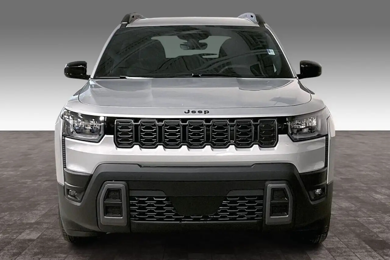 Jeep Cherokee снимка Jeep Cherokee