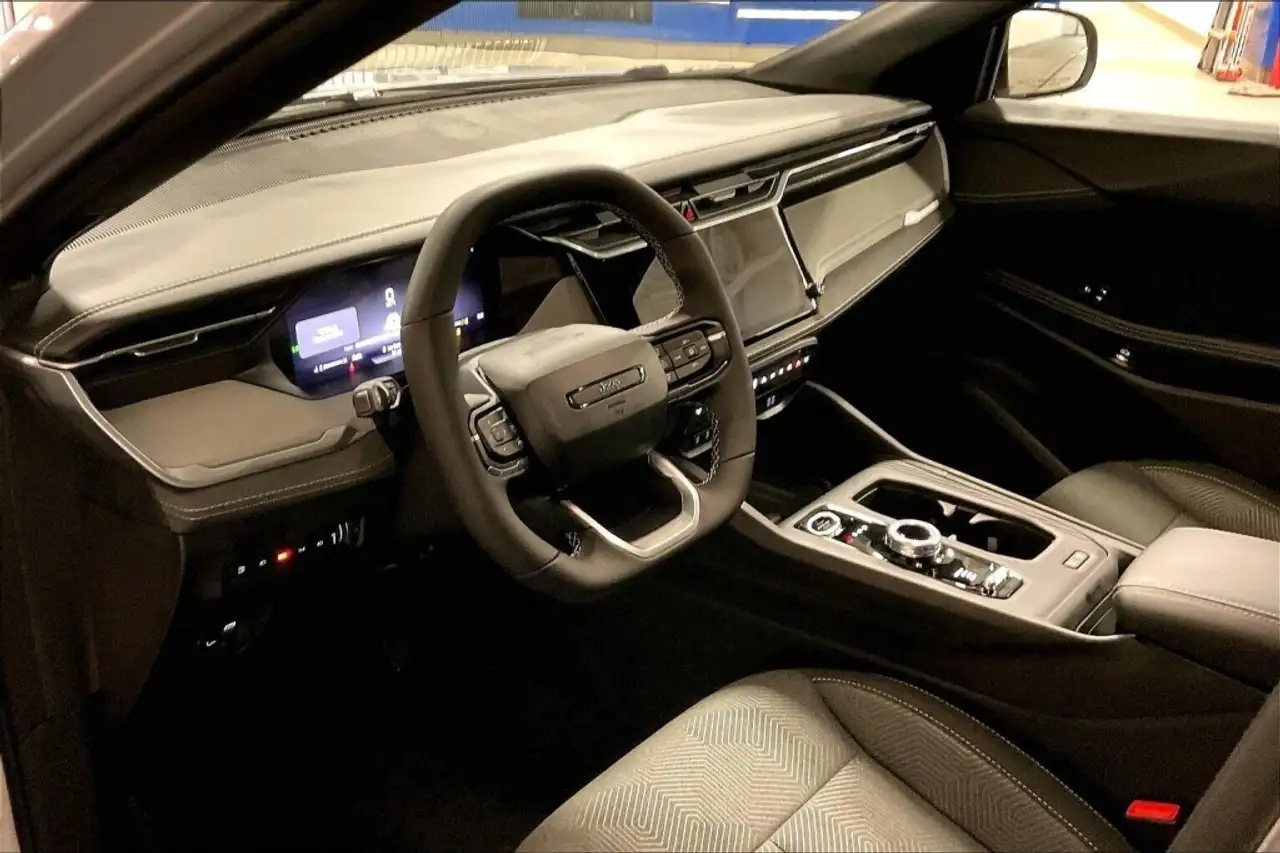Jeep Cherokee снимка Jeep Cherokee