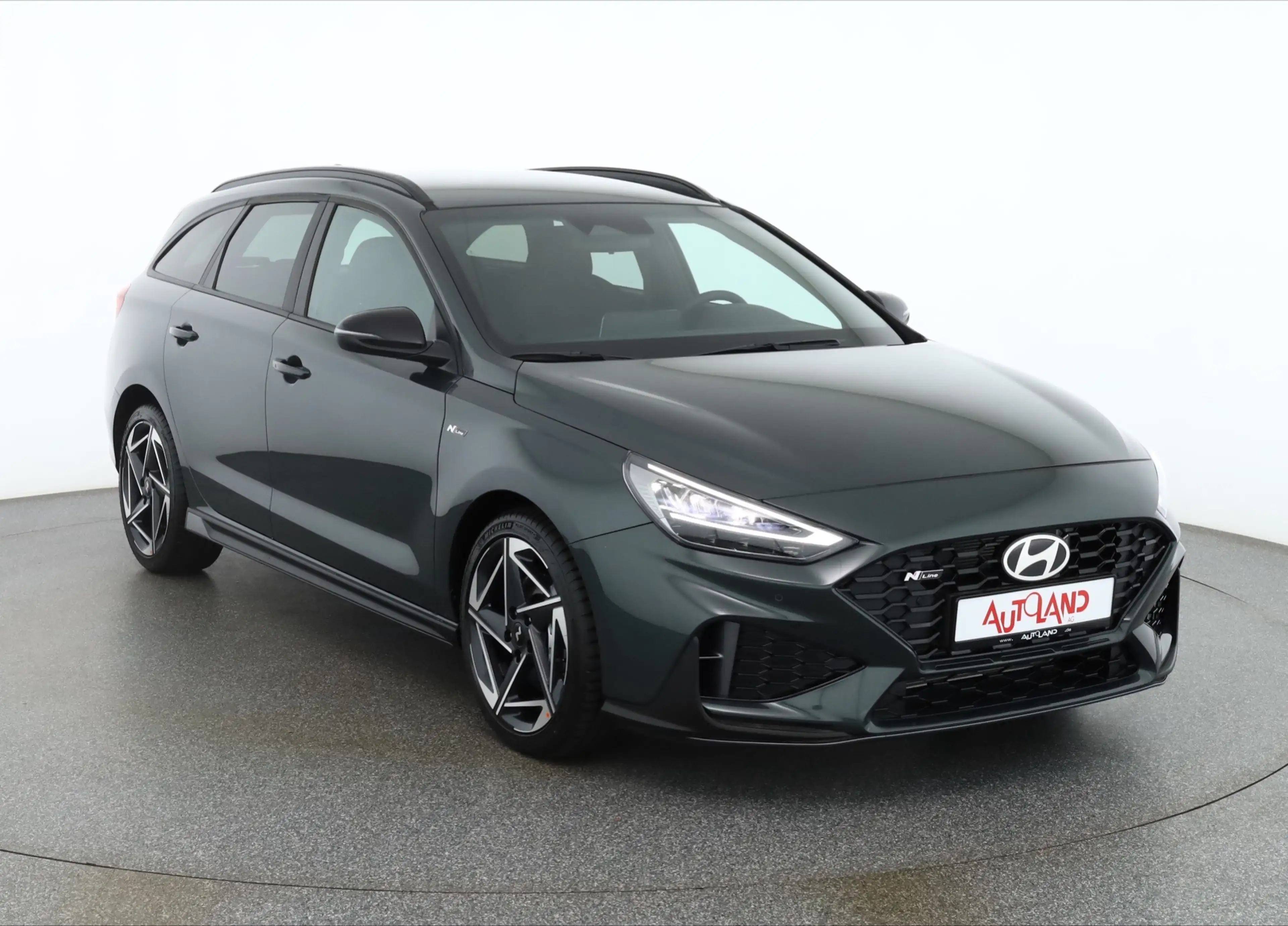 Hyundai i30 Kombi 1.6 T-GDI N-Line Aut. LED Navi Kamera — photo 7