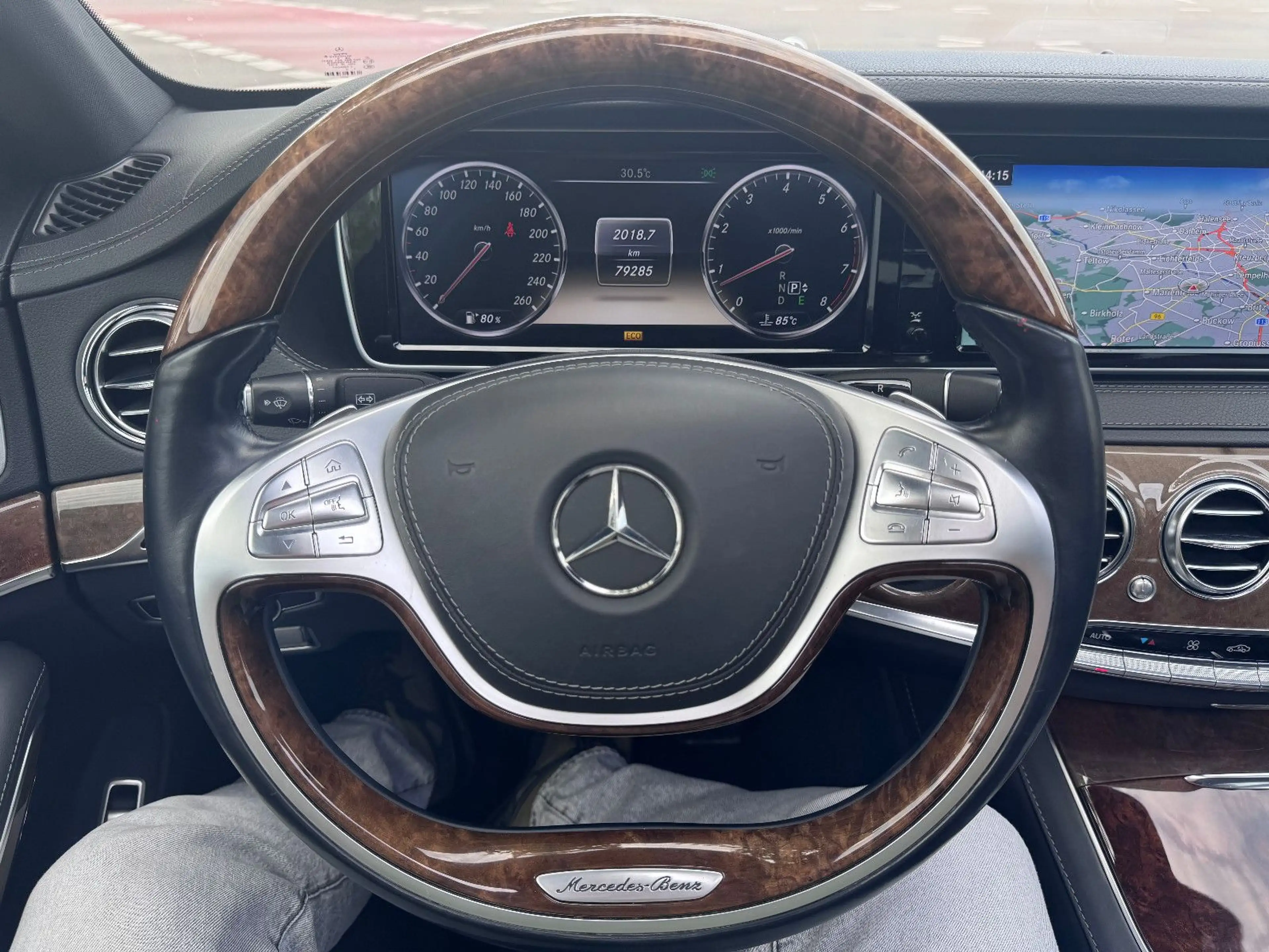 Mercedes-Benz S 500 L LIMOUSINE*V8*BURMESTER*PANORAMA*KAMERA* — photo 13