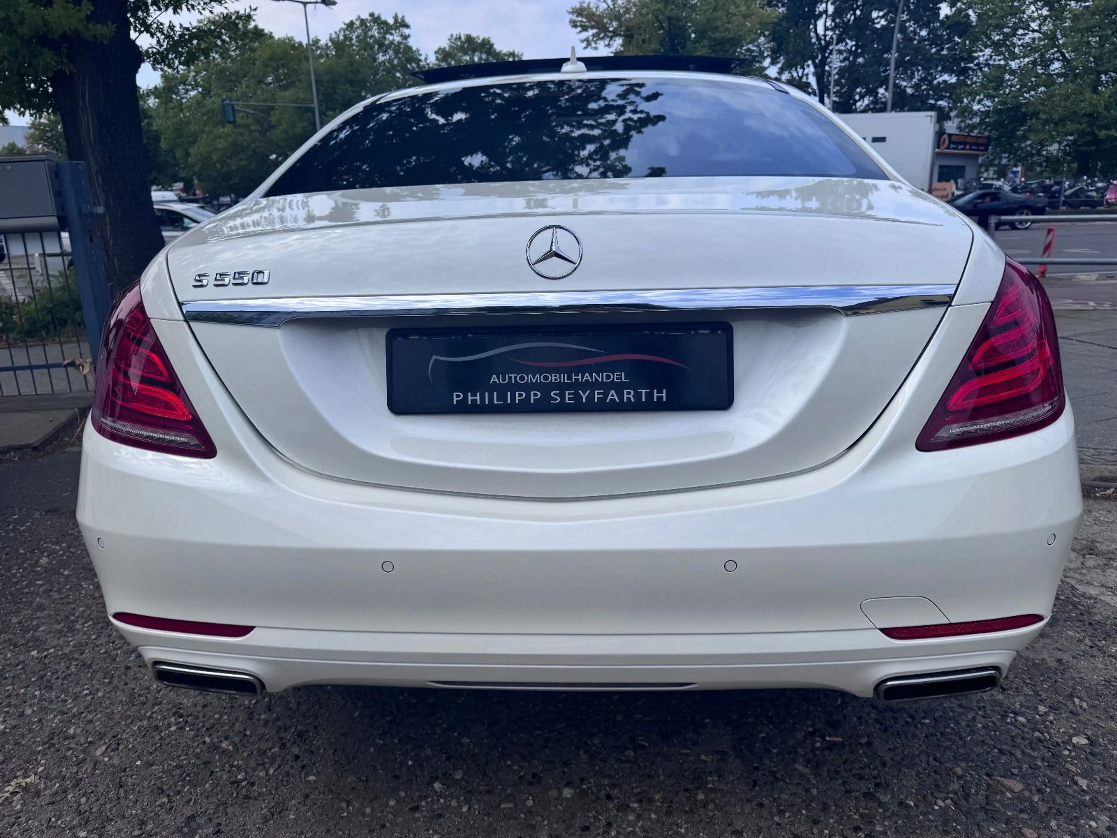 Mercedes-Benz S 500 L LIMOUSINE*V8*BURMESTER*PANORAMA*KAMERA* — photo 6