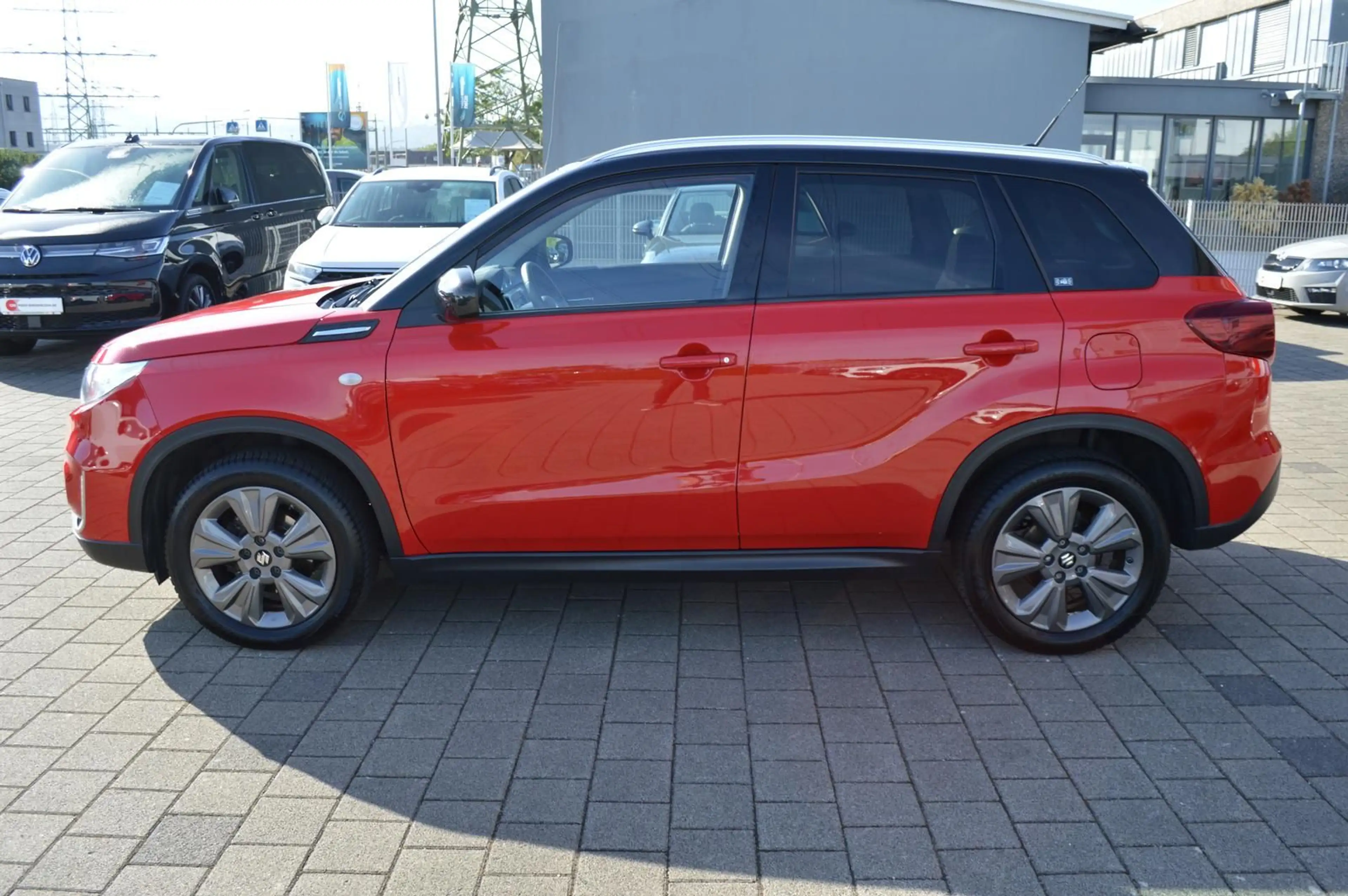 Suzuki Vitara S 4x2 Kamera*Navi*LED*AHK*Klimaaut.* — photo 3