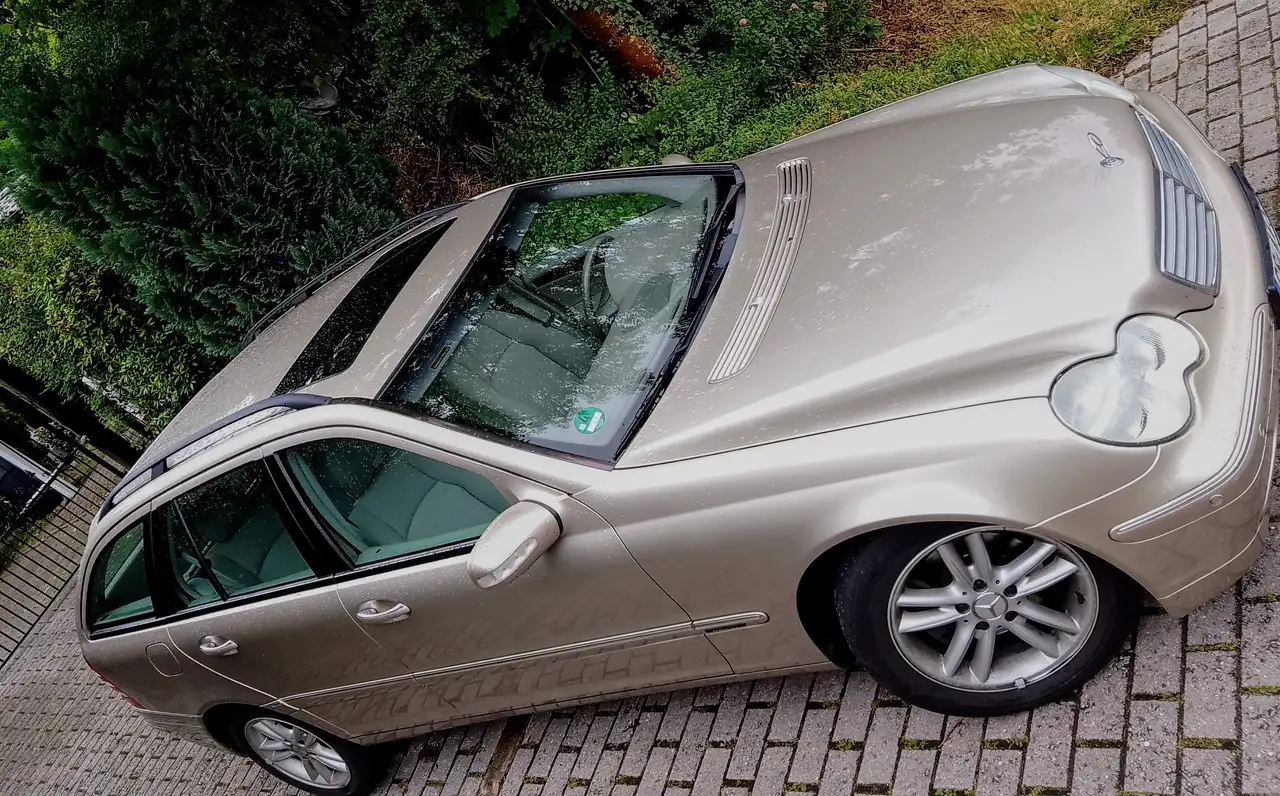 Mercedes-Benz C 200