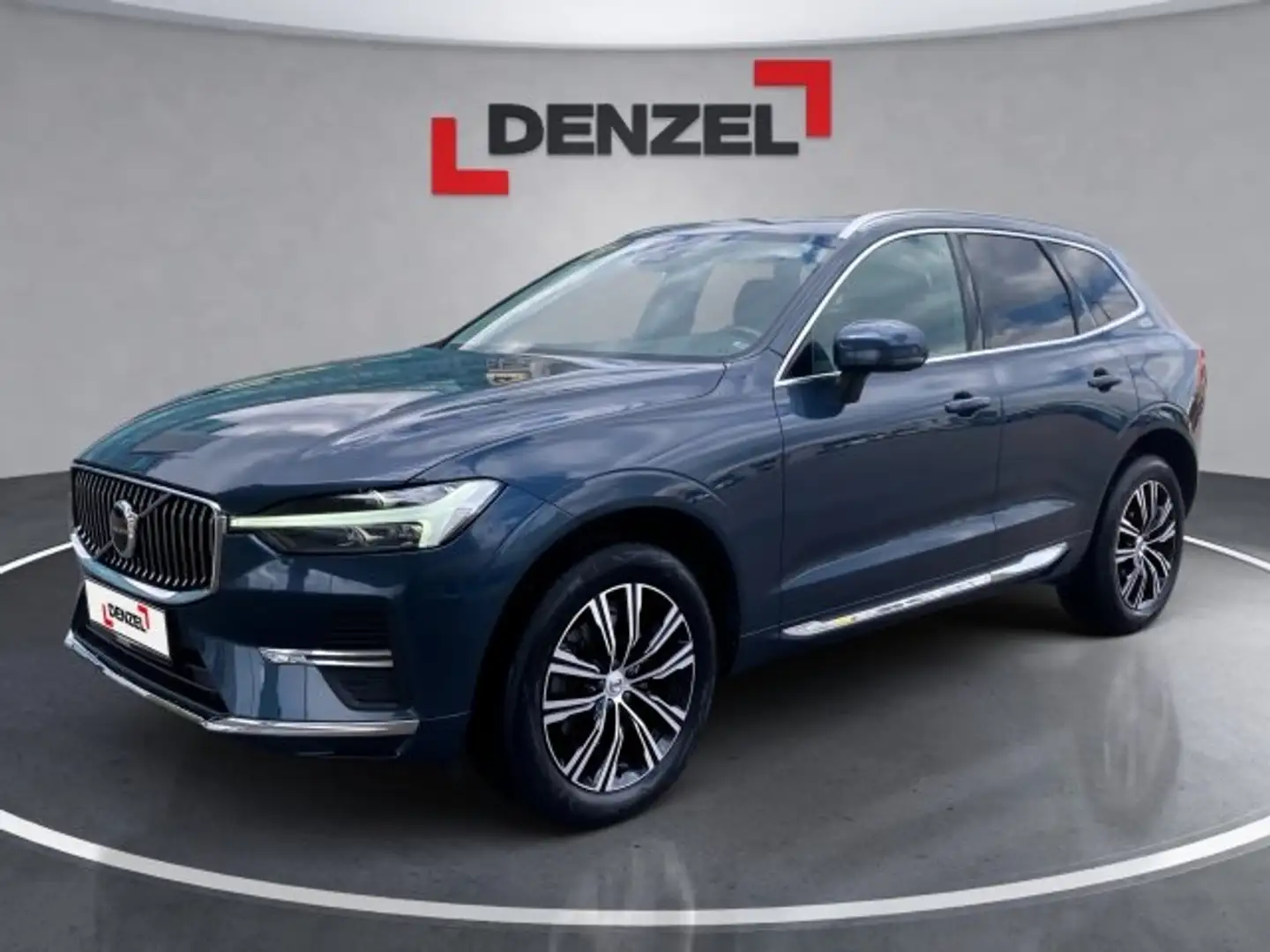 Volvo XC60 B5 AWD Inscript Blau - 1