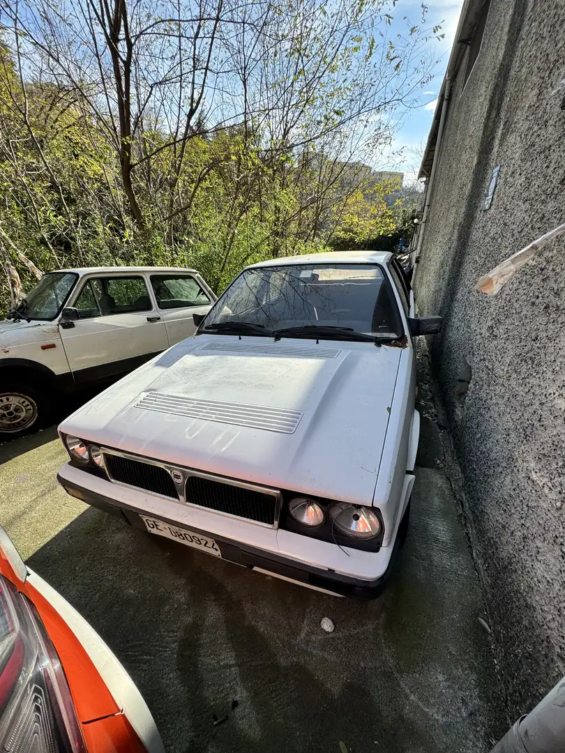 Lancia Delta 1.6 Turbo HF RST - 1