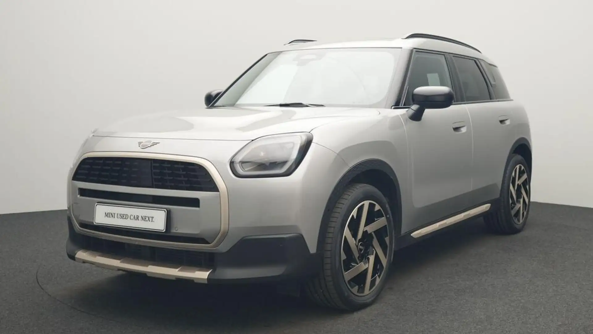 MINI Countryman C MINI Countryman C (Mild Hybrid 48V) Grijs - 1