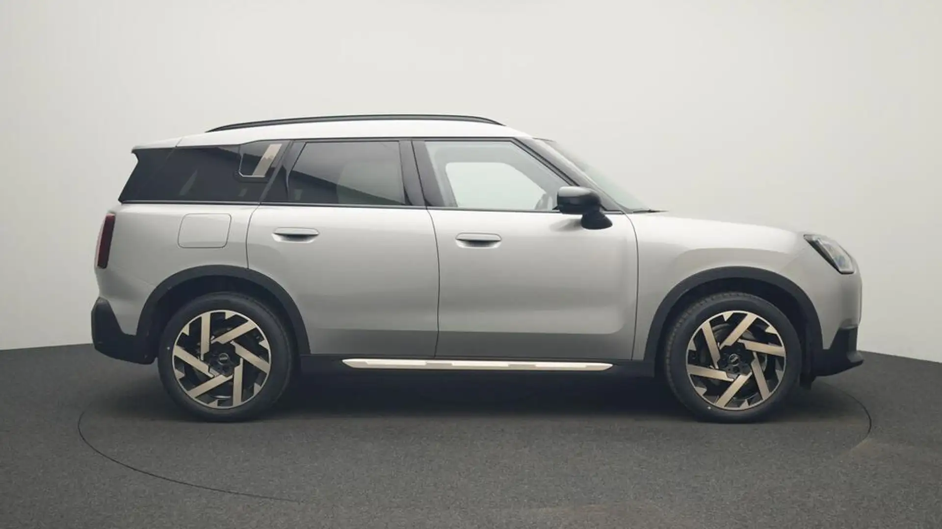 MINI Countryman C MINI Countryman C (Mild Hybrid 48V) Grijs - 2